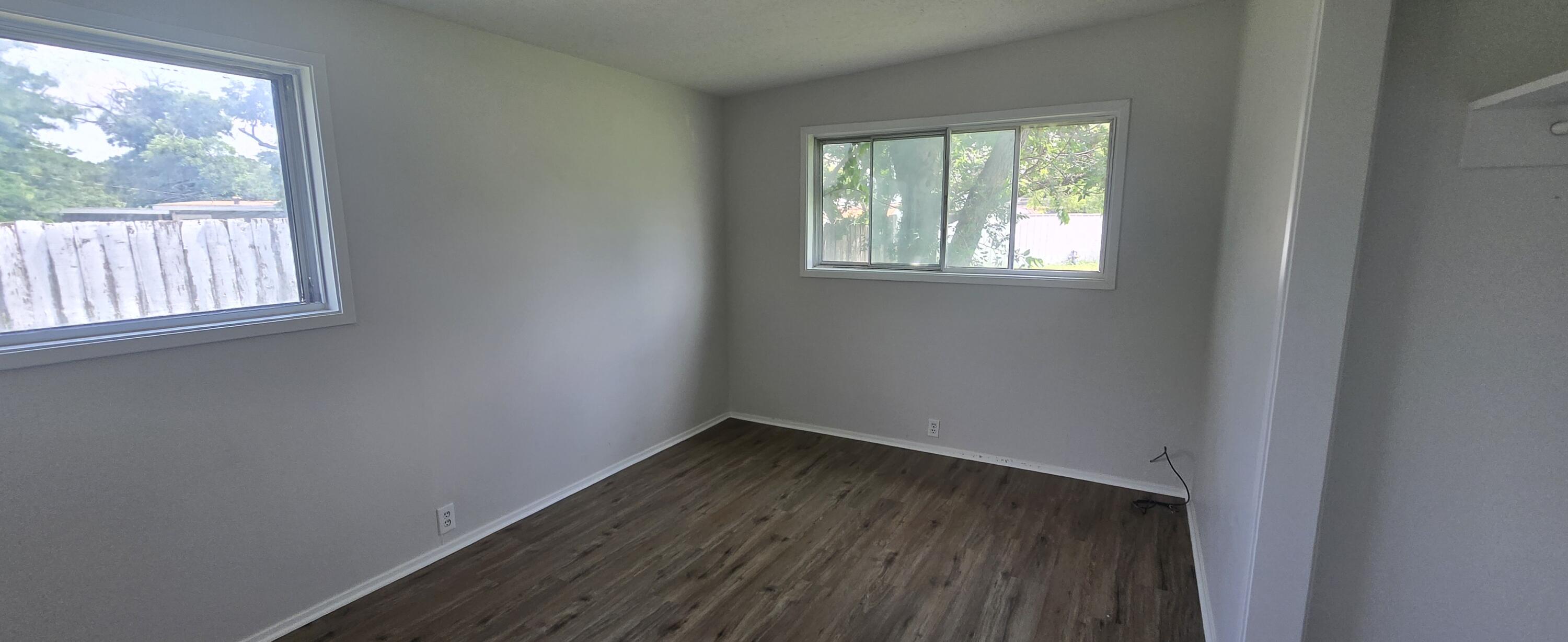 2401 Field Street Property Photo 5
