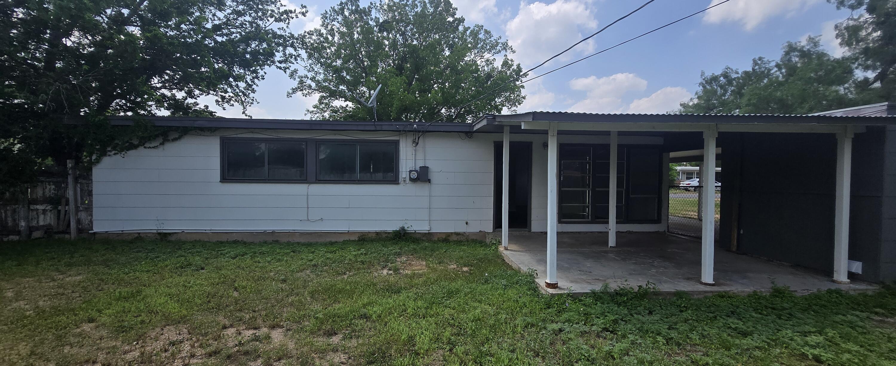 2401 Field Street Property Photo 6