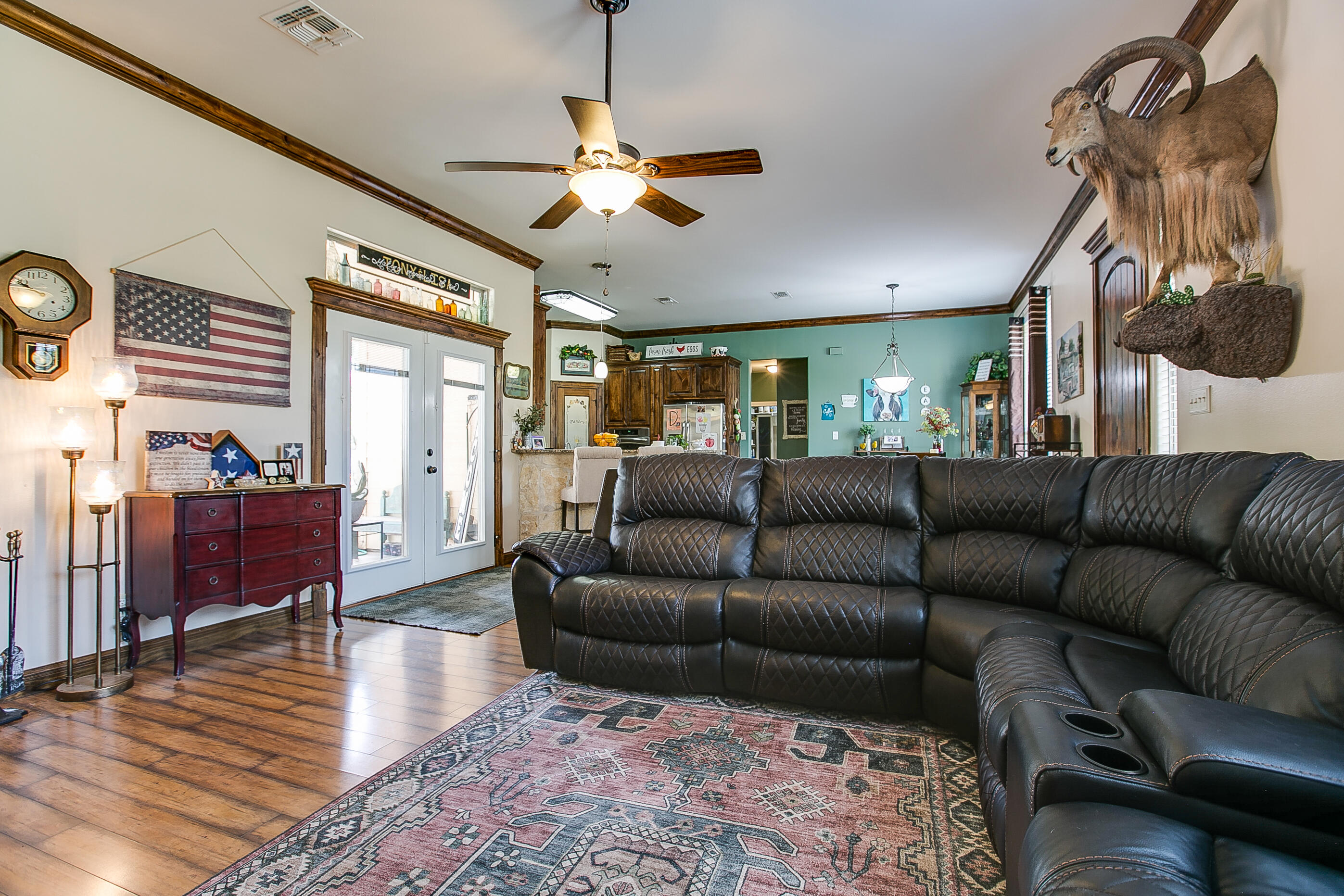 7758 Elk Run Property Photo 6