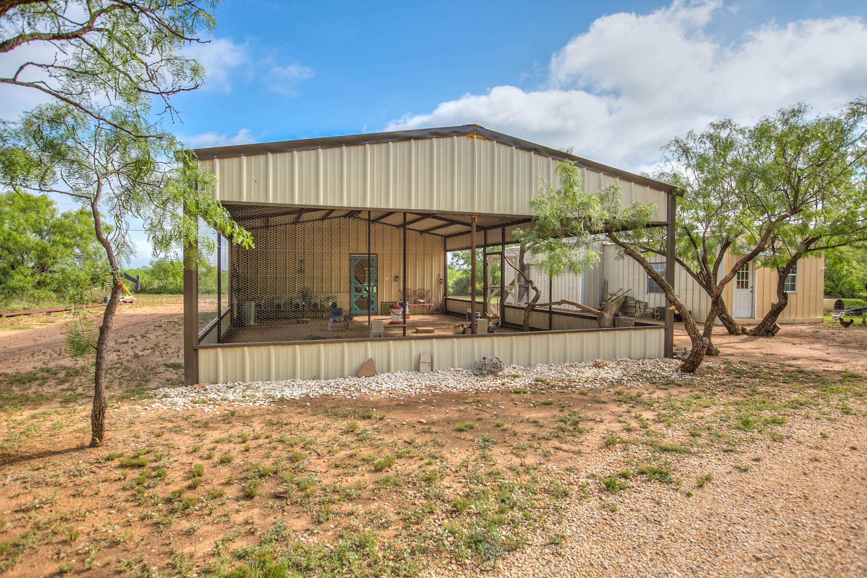 7758 Elk Run Property Photo 31
