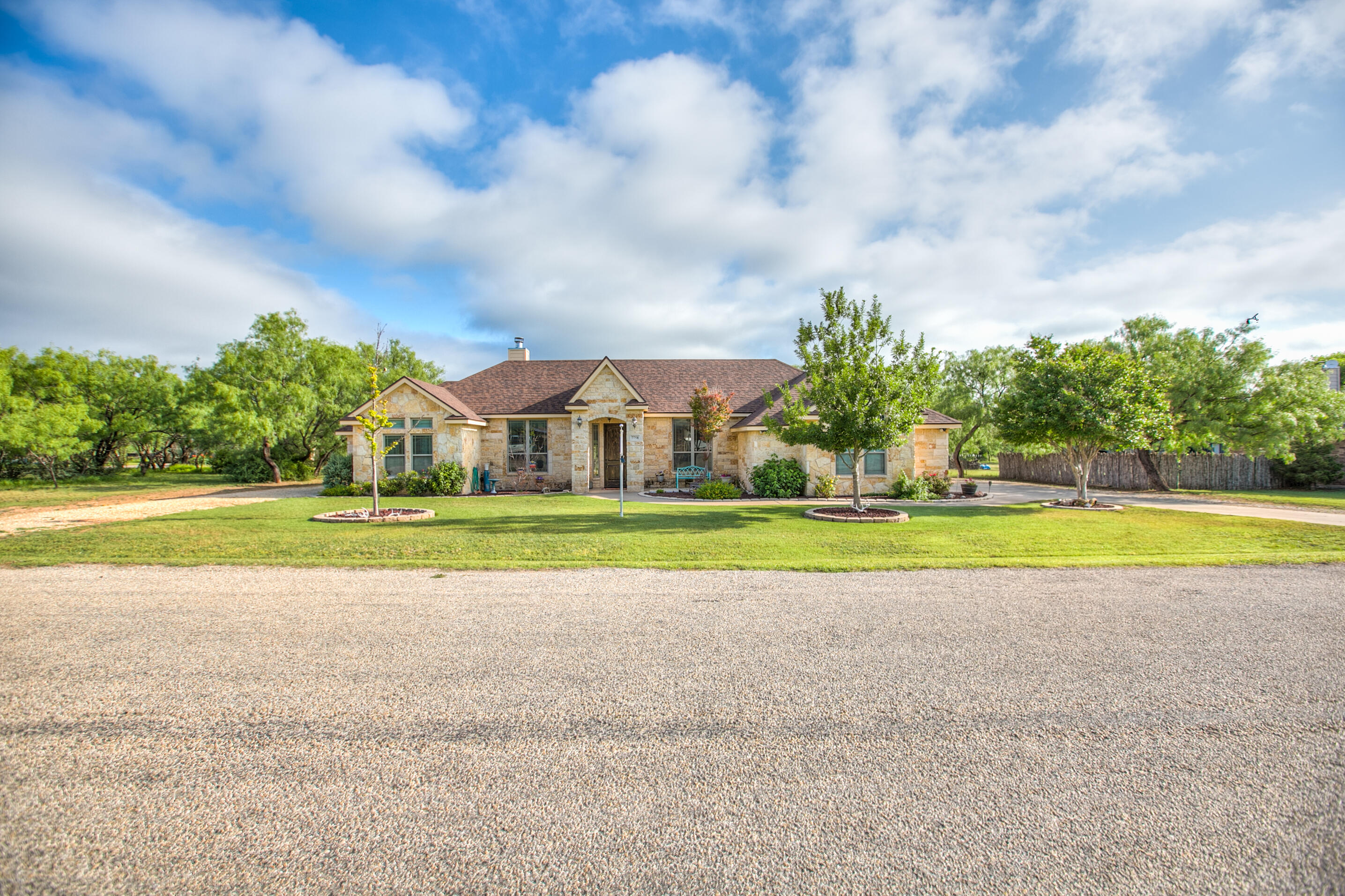 7758 Elk Run Property Photo 42