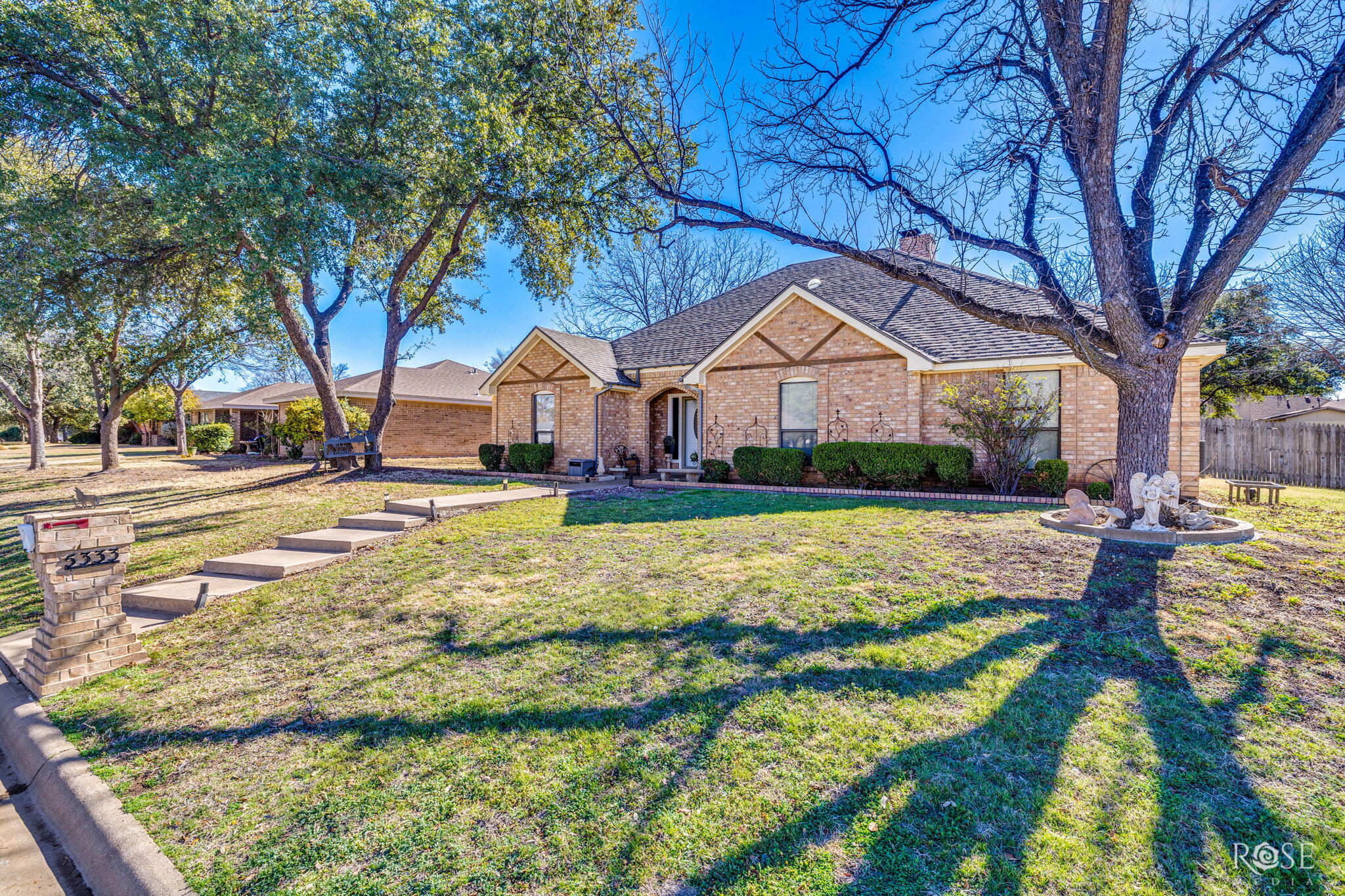 5333 Saddle Ridge Trail Property Photo 4