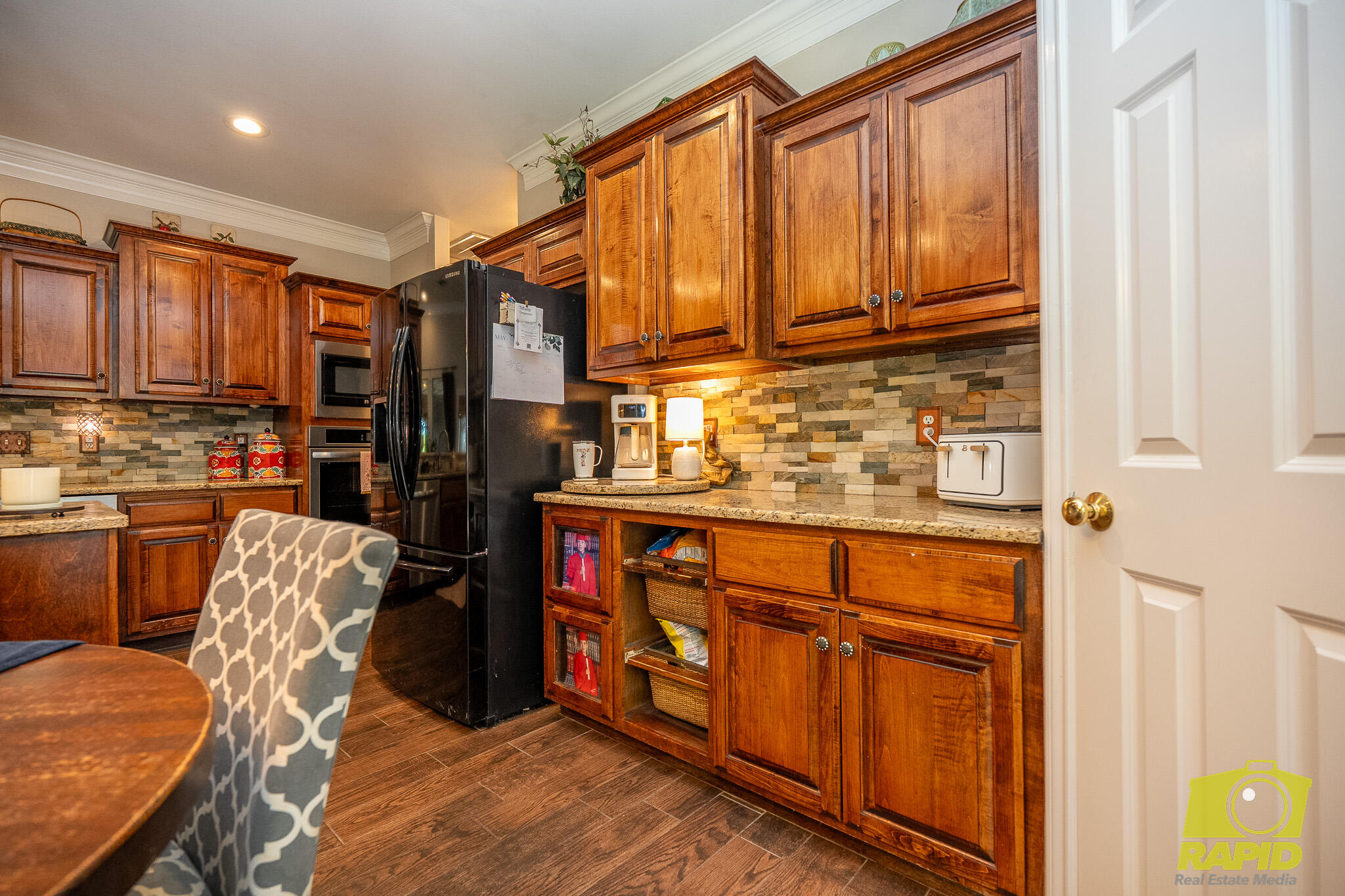 6250 Green Oaks Drive Property Photo 15