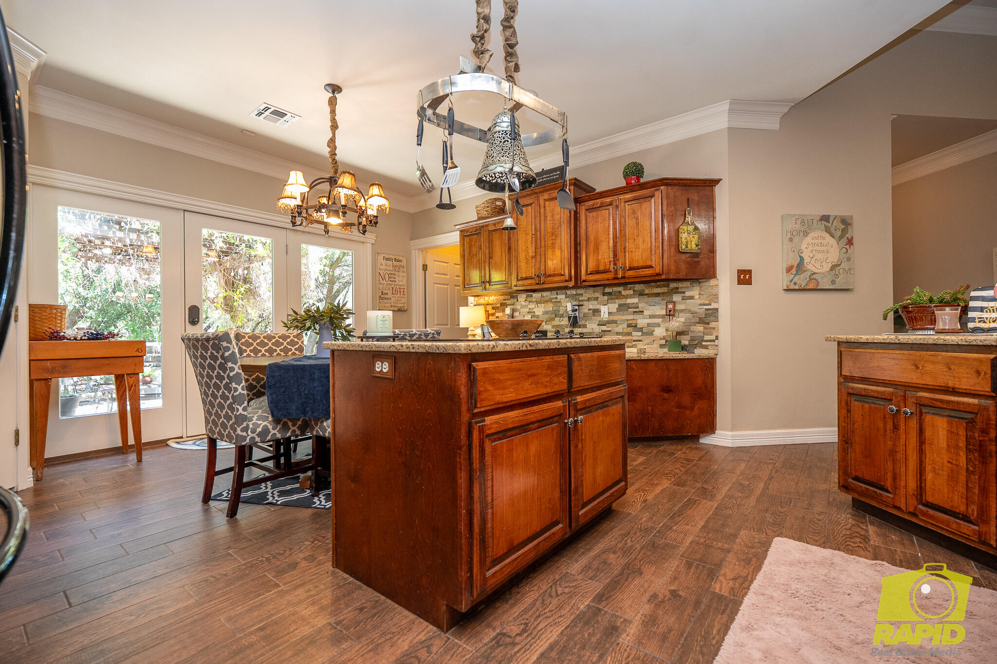 6250 Green Oaks Drive Property Photo 17