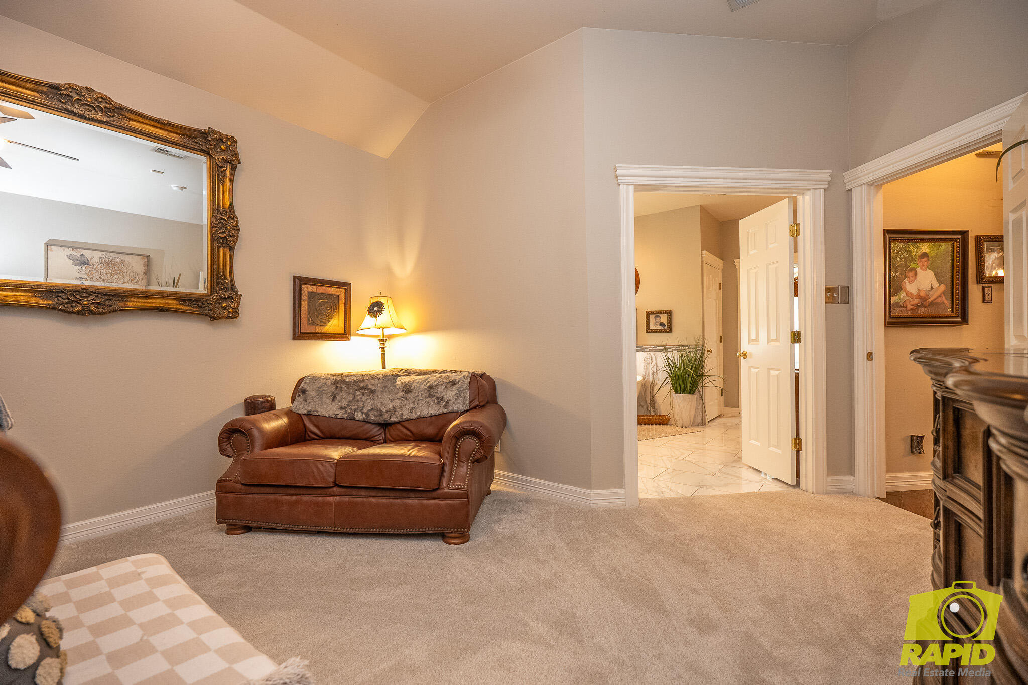 6250 Green Oaks Drive Property Photo 20