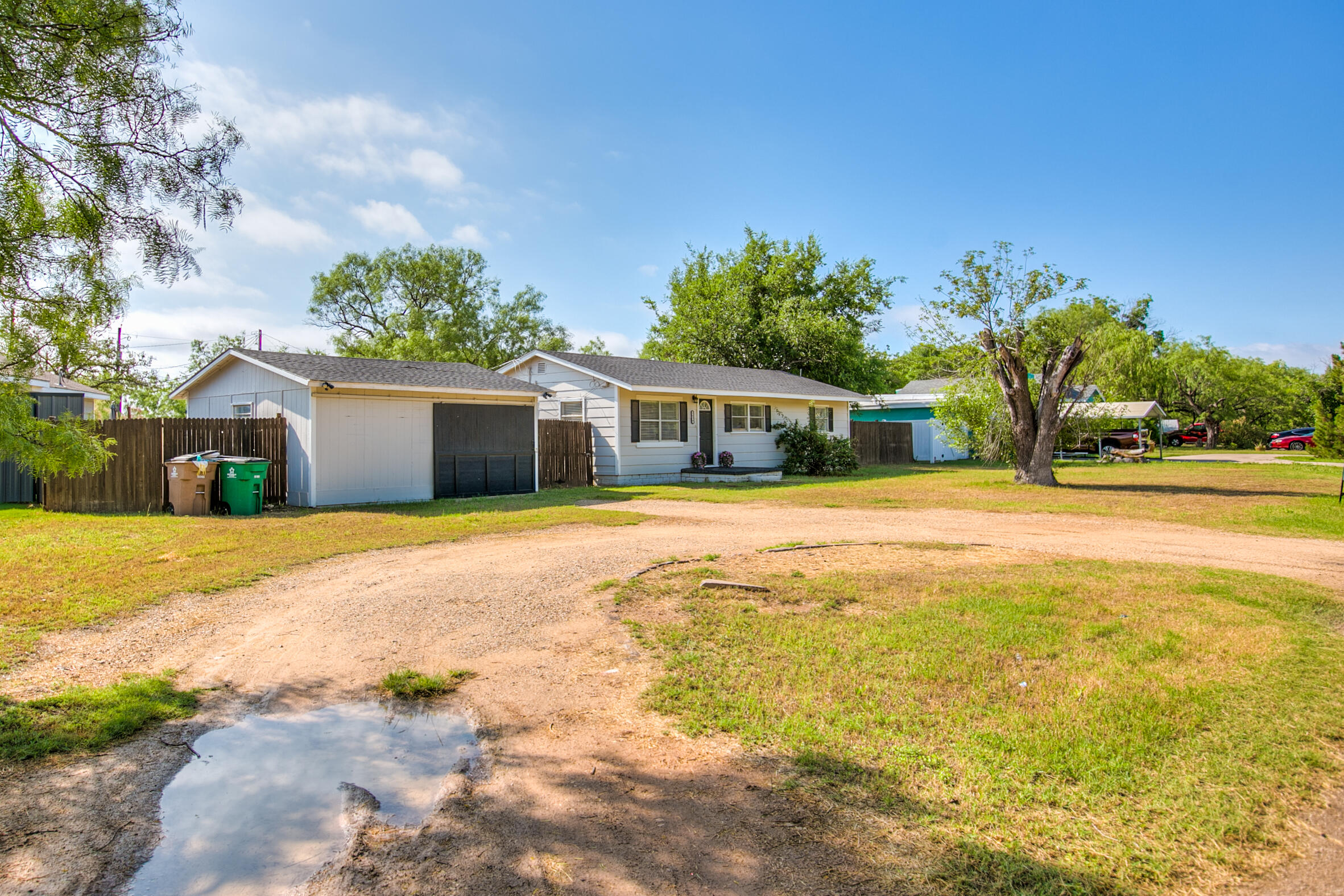 1630 Canal Road Property Photo 2