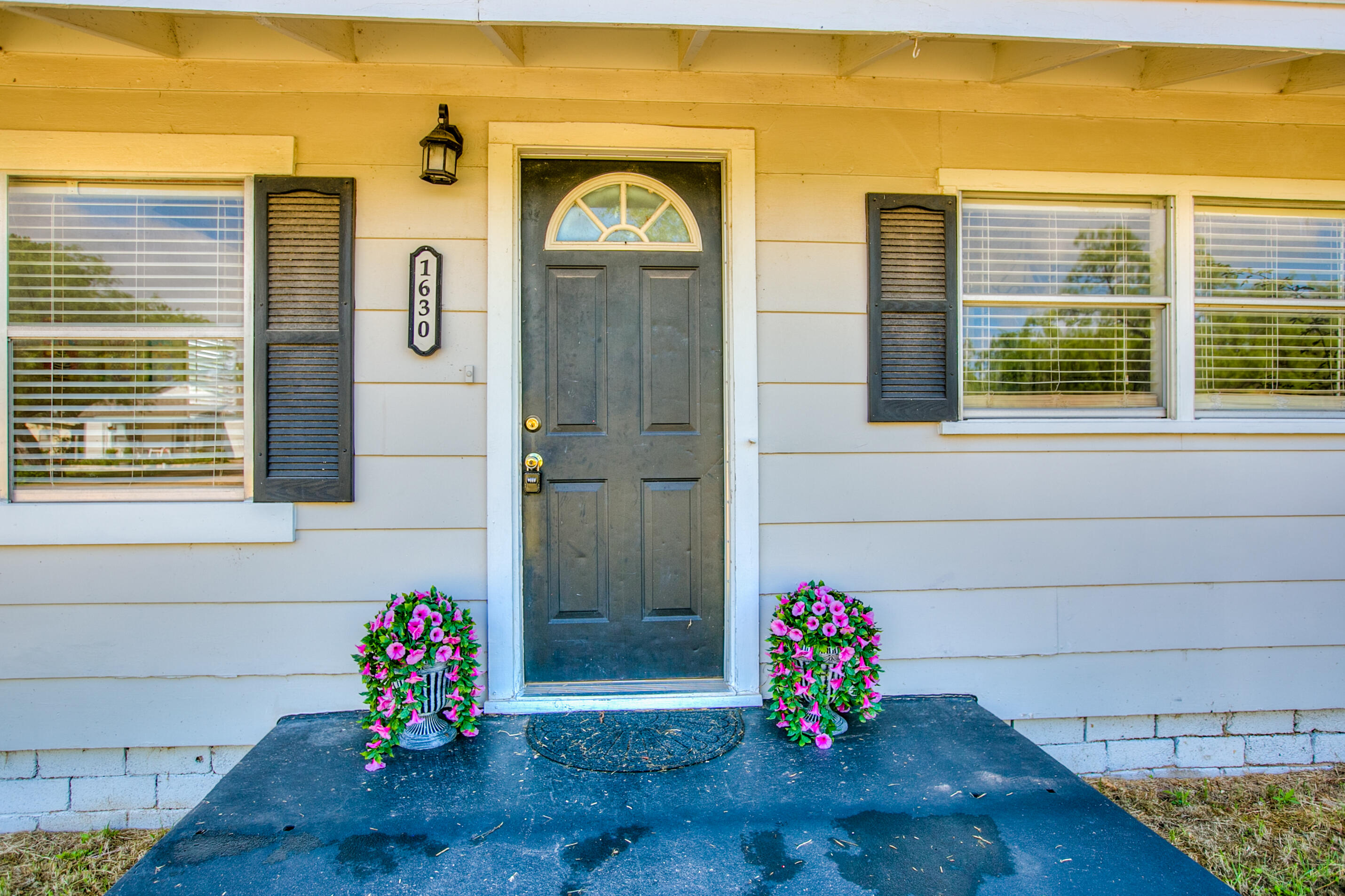 1630 Canal Road Property Photo 3