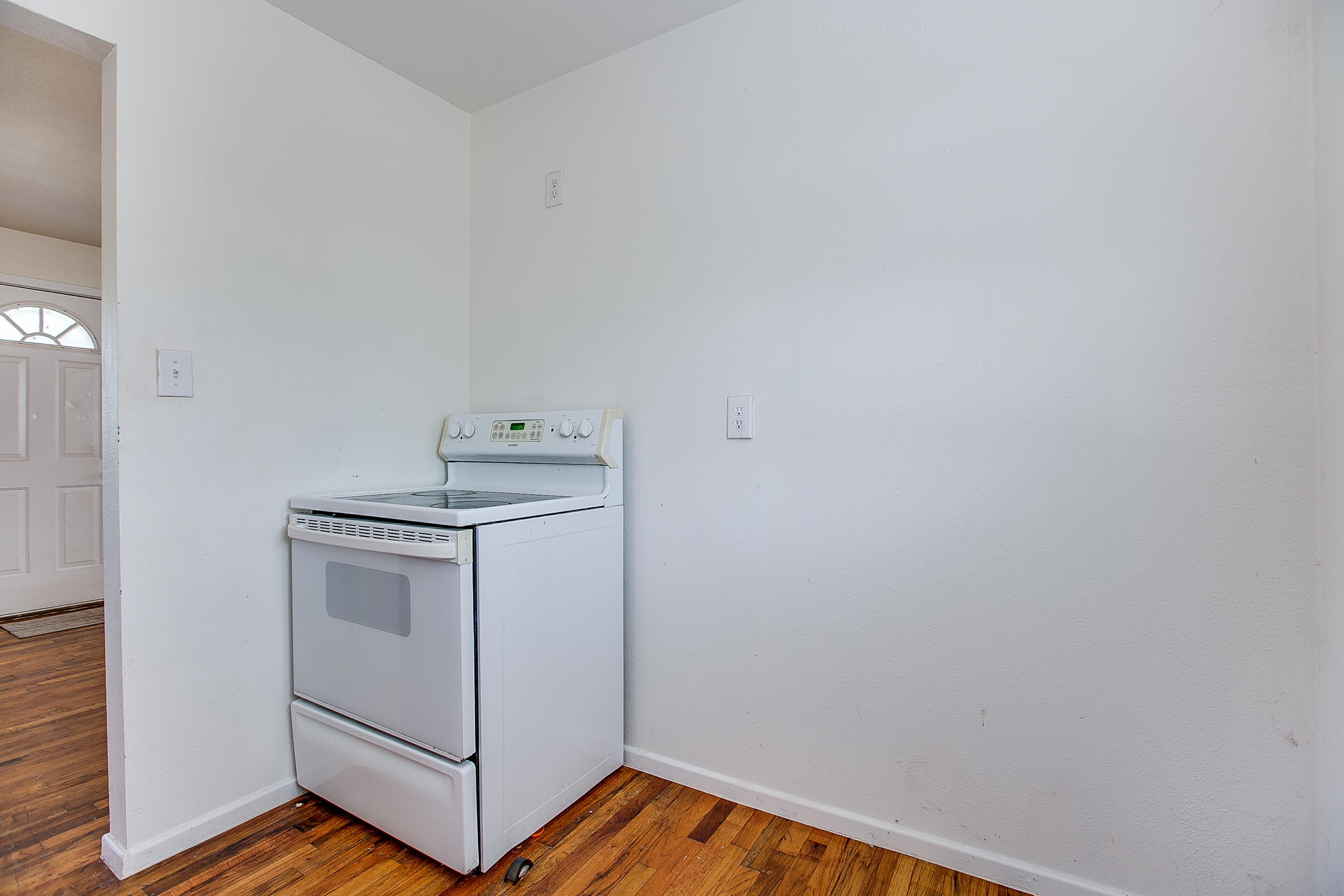 1630 Canal Road Property Photo 15