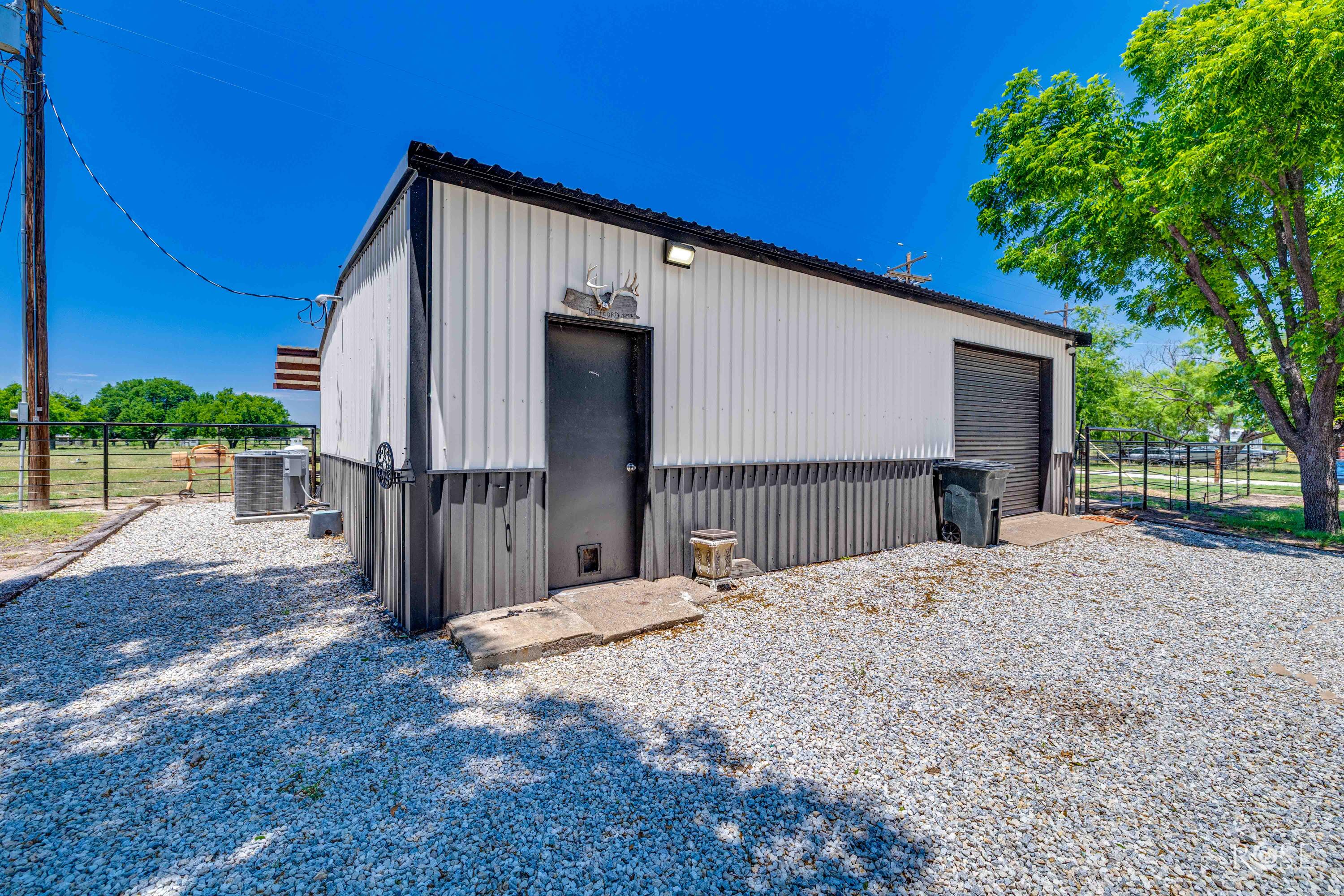 6402 Chalimar Road Property Photo 63