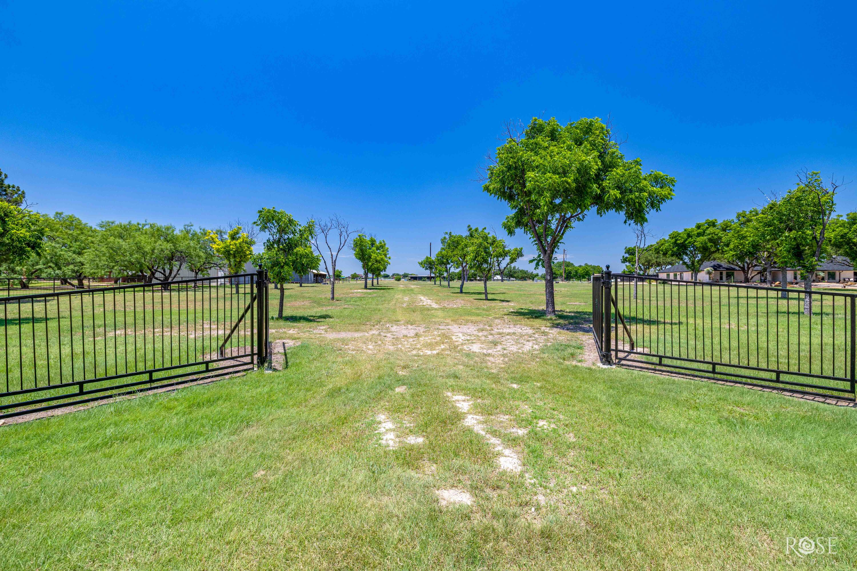 6402 Chalimar Road Property Photo 1