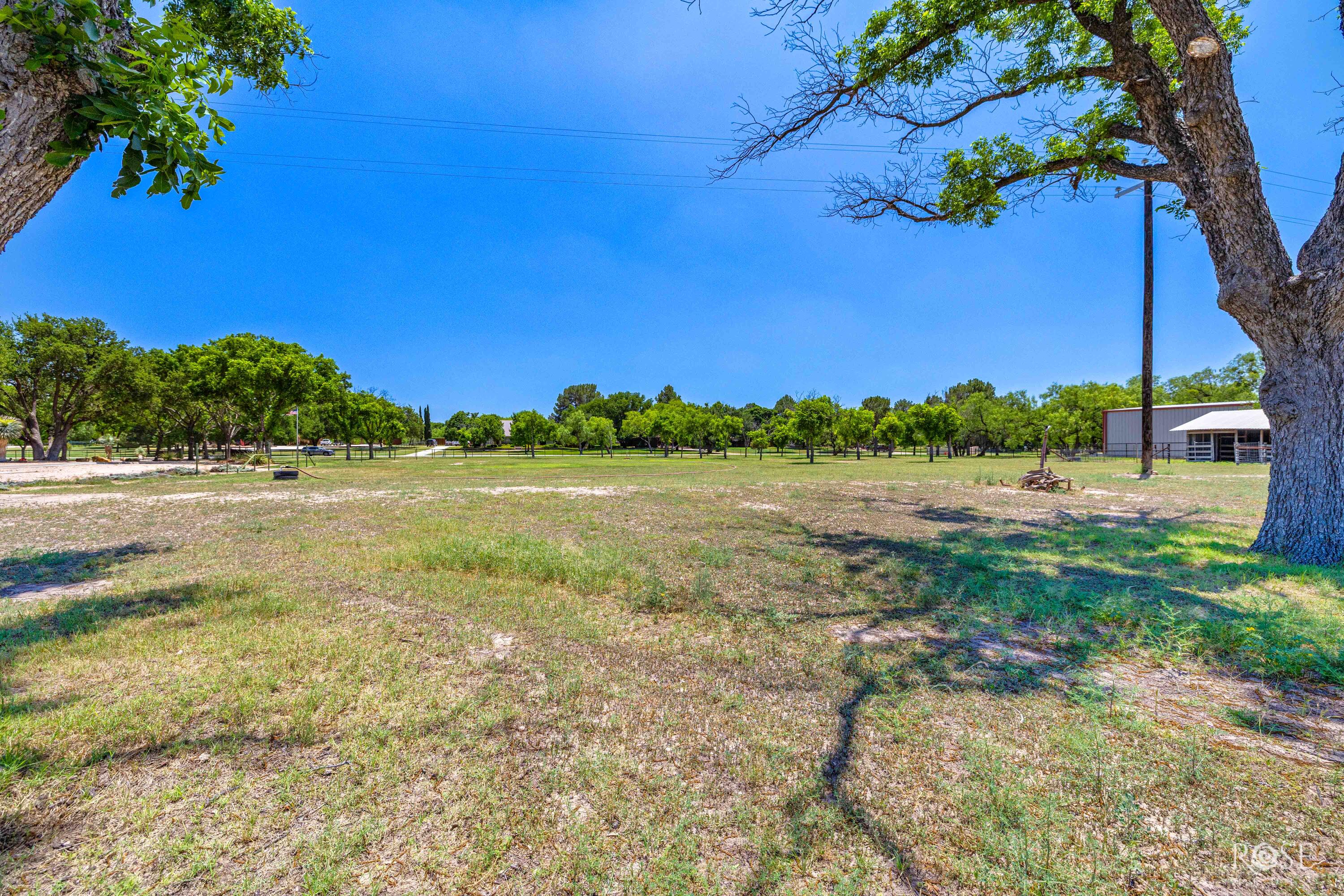 6402 Chalimar Road Property Photo 3