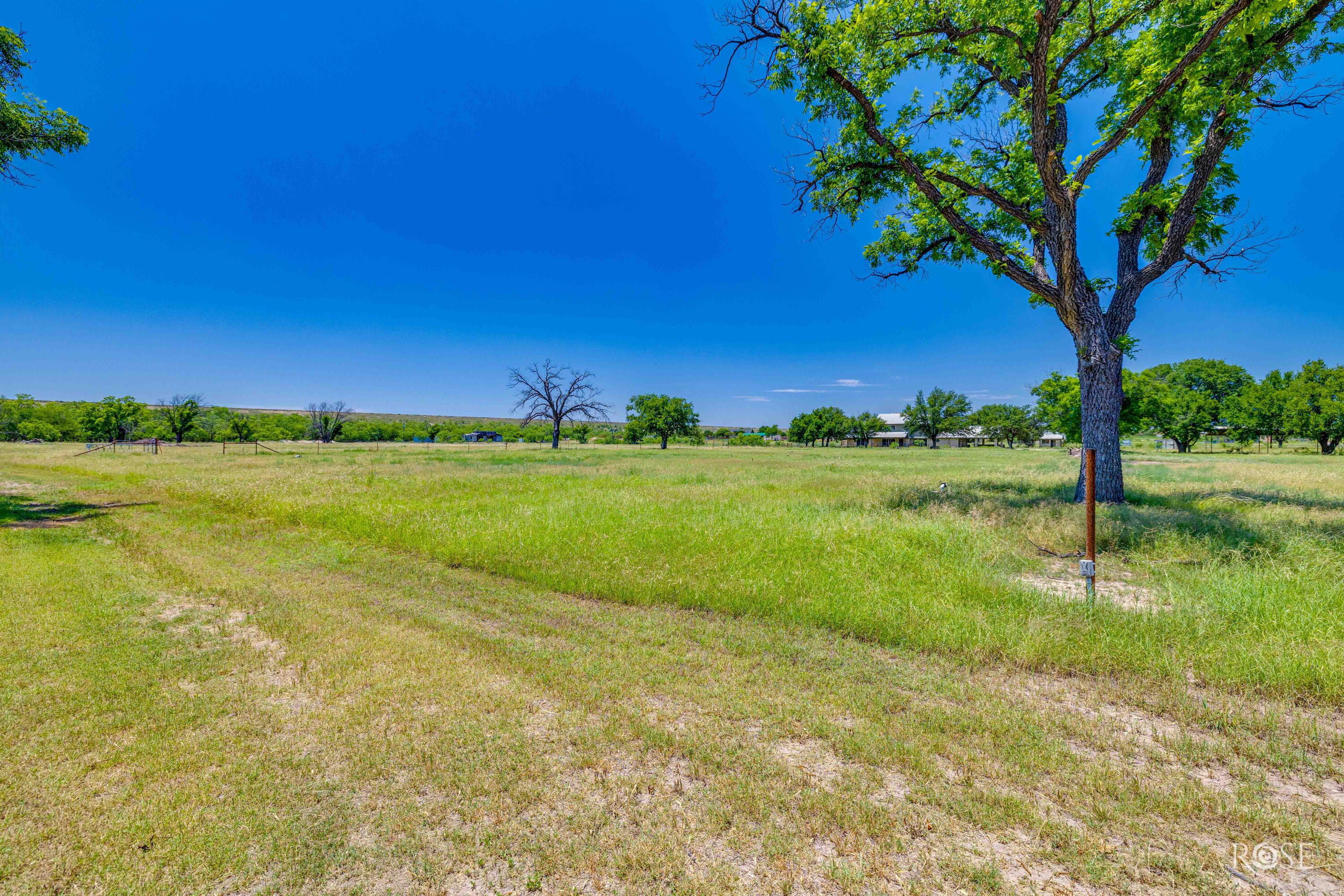 6402 Chalimar Road Property Photo 5