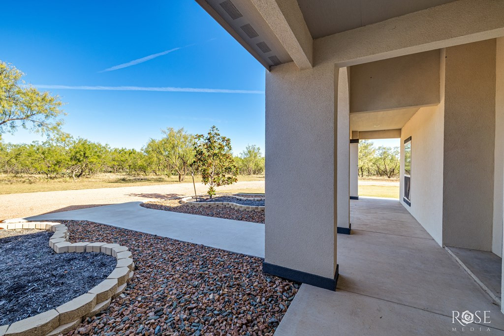9535 Iron Spoke Trail Property Photo 7