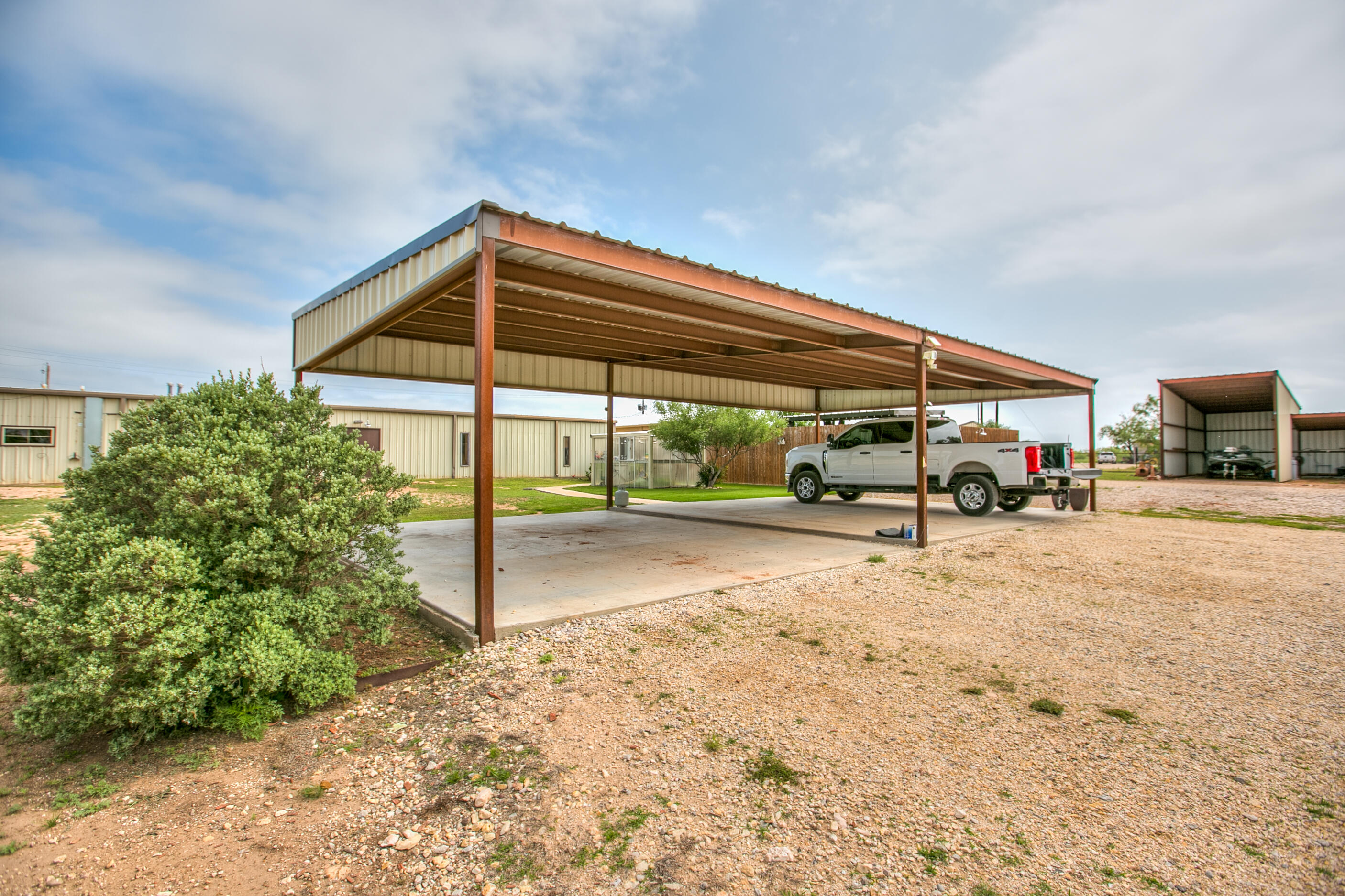 601 Bristow Road Property Photo 32