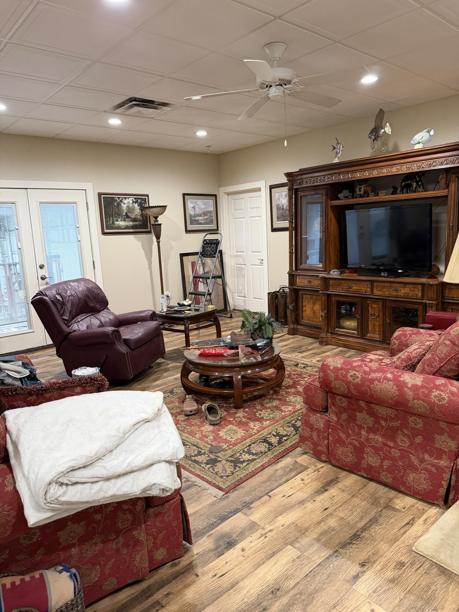 6656 Spindle Top Road Property Photo 16