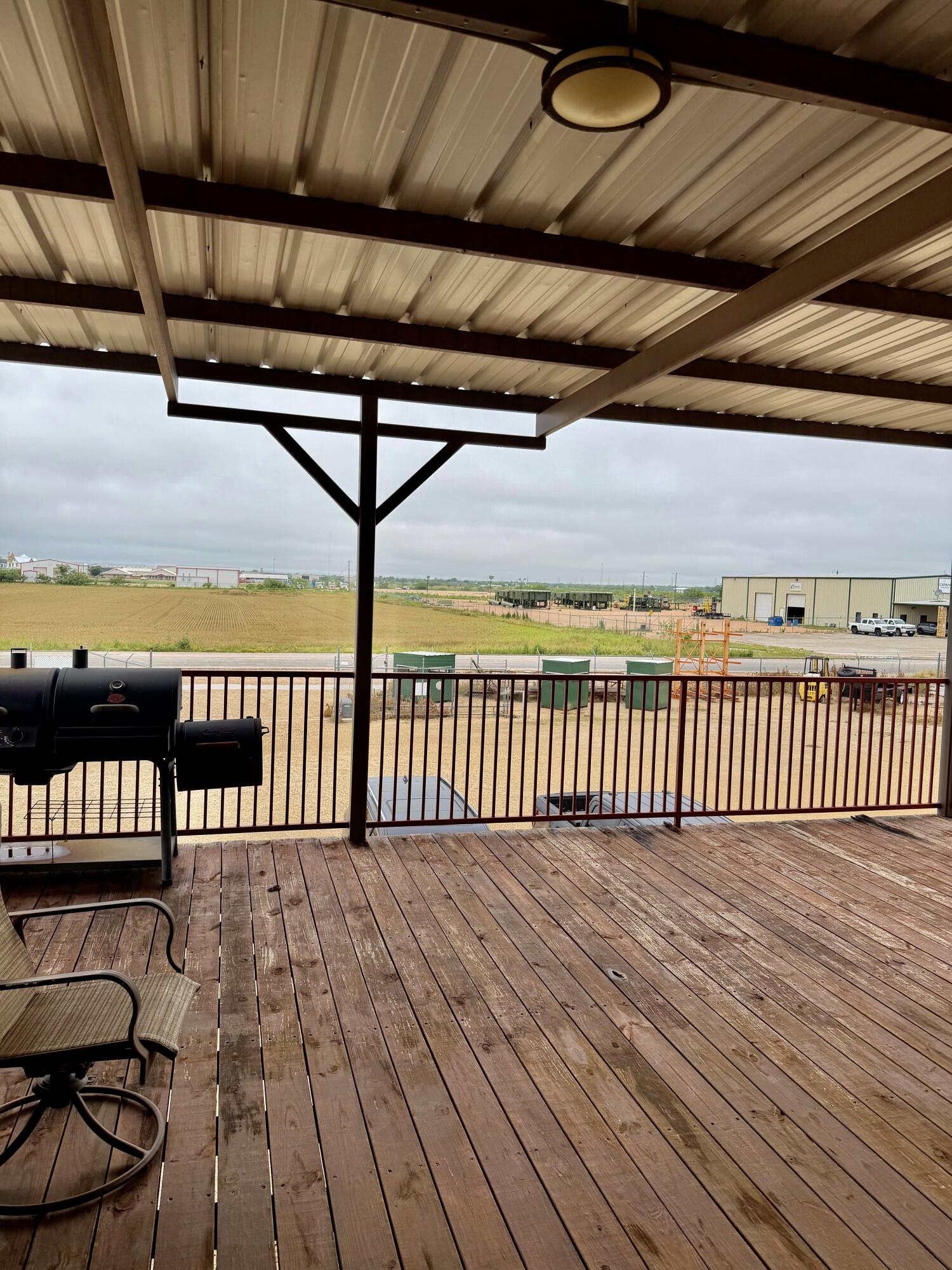 6656 Spindle Top Road Property Photo 26