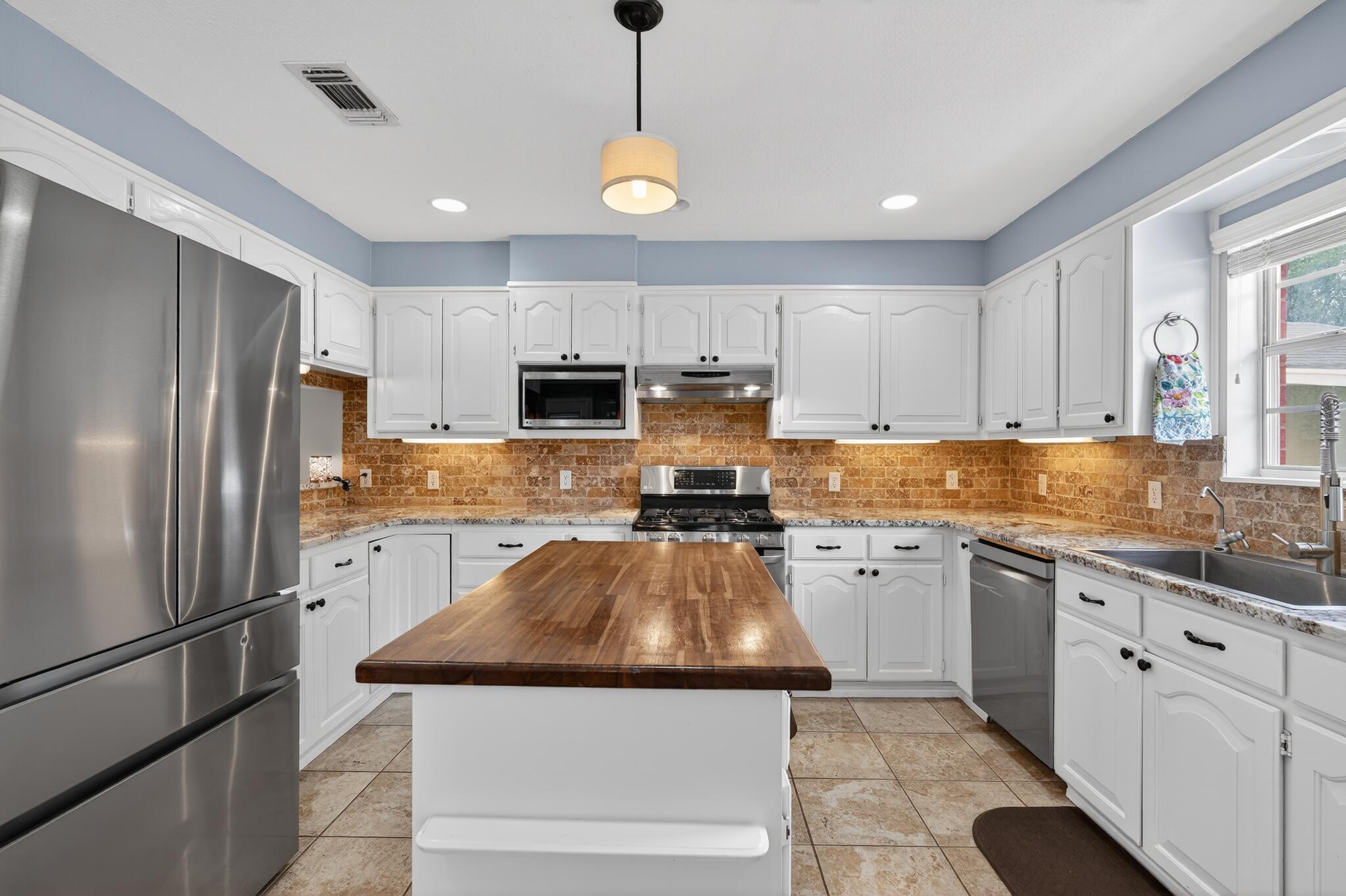 1304 Sea Island Road Property Photo 34
