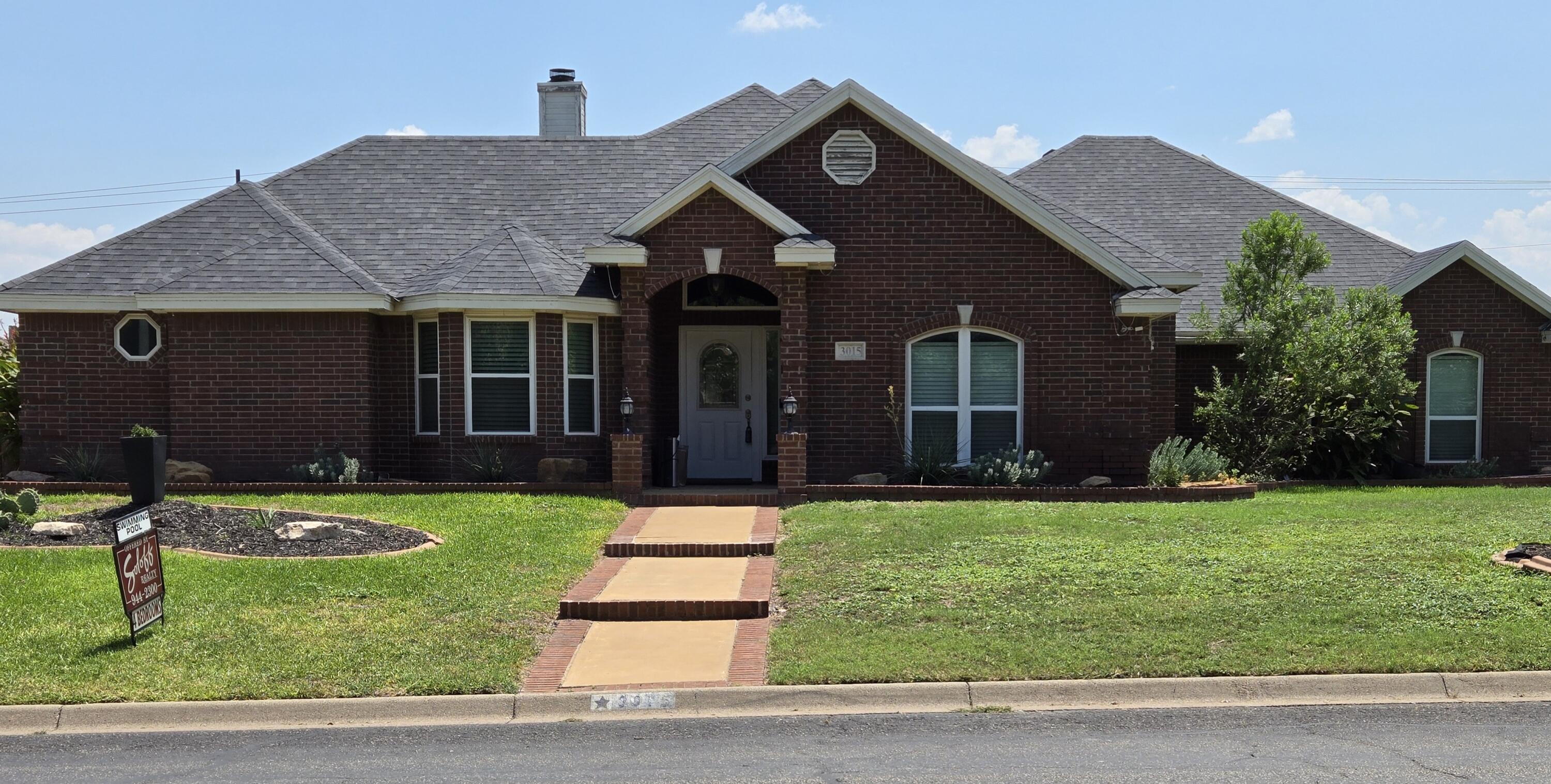 3015 Grandview Drive Property Photo 1