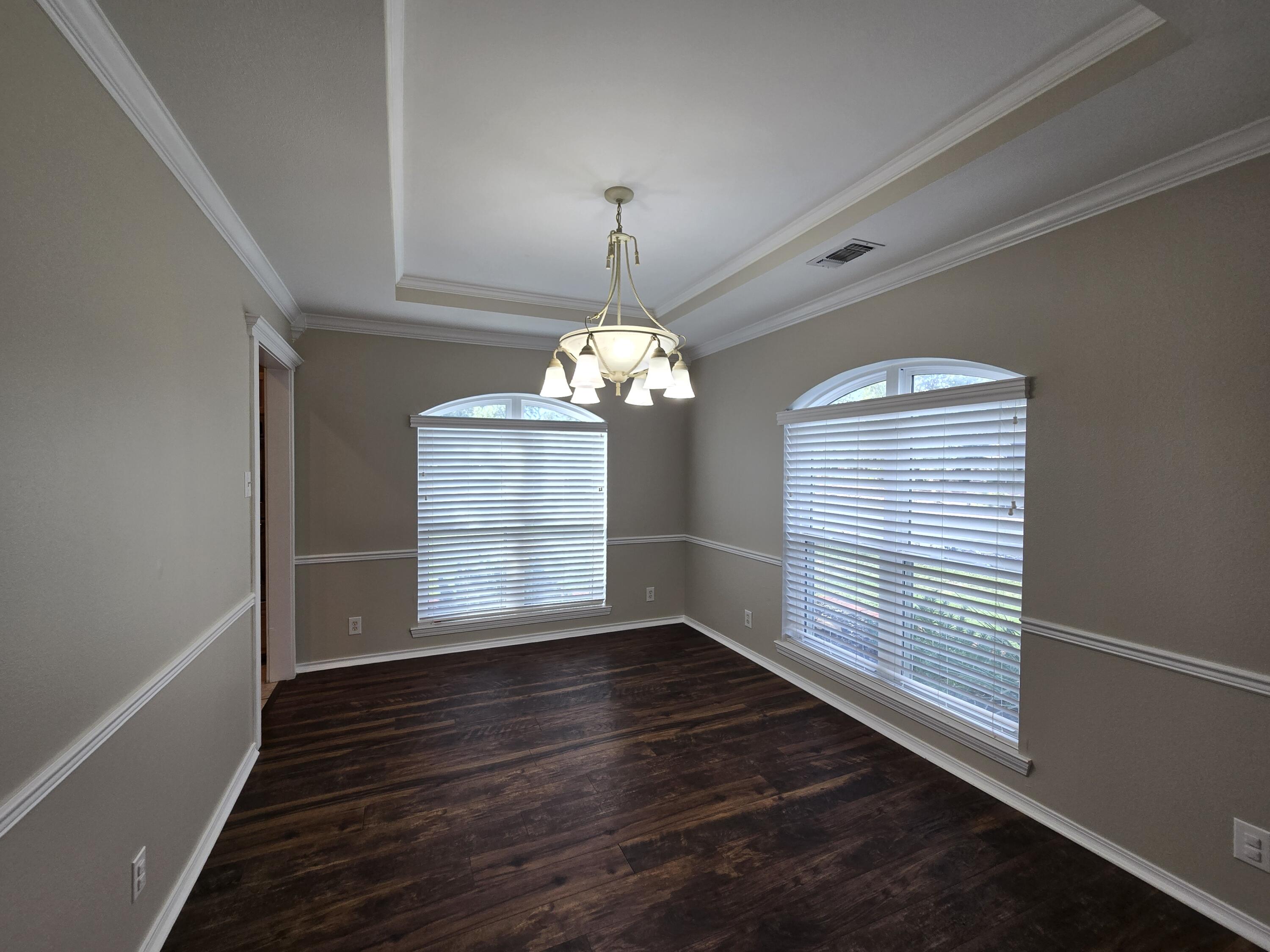 3015 Grandview Drive Property Photo 5