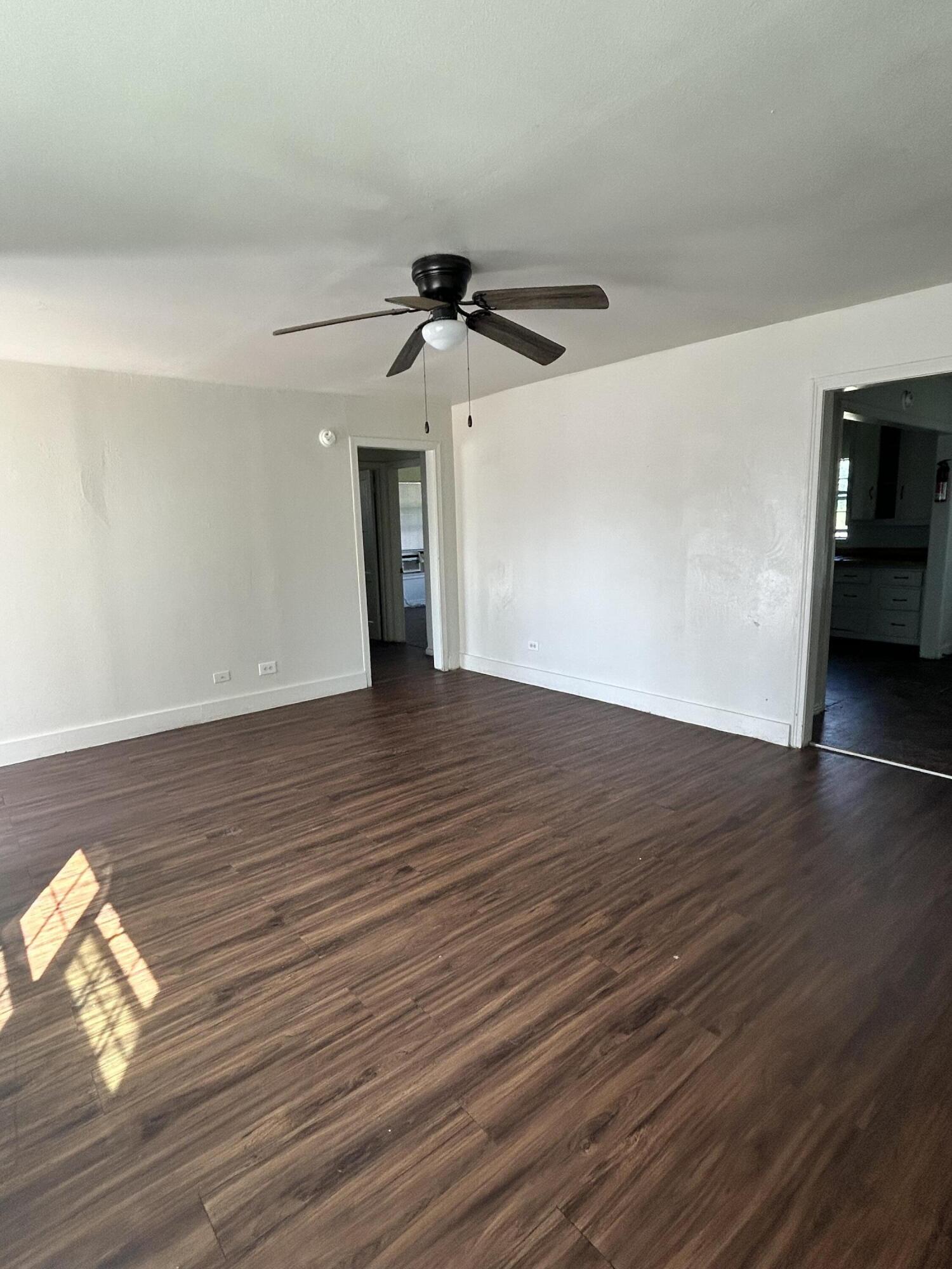 9 E 29th Street Property Photo 2