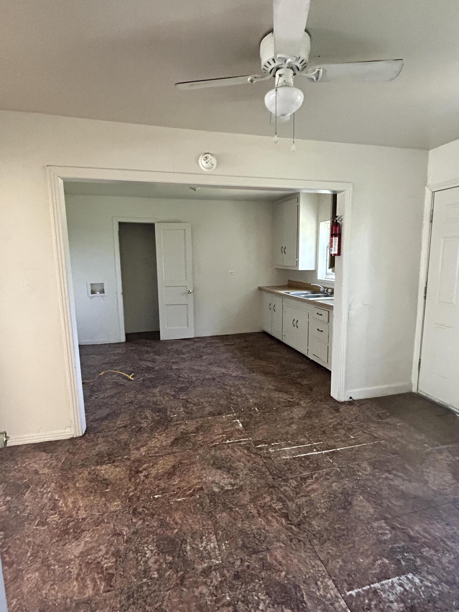 9 E 29th Street Property Photo 3