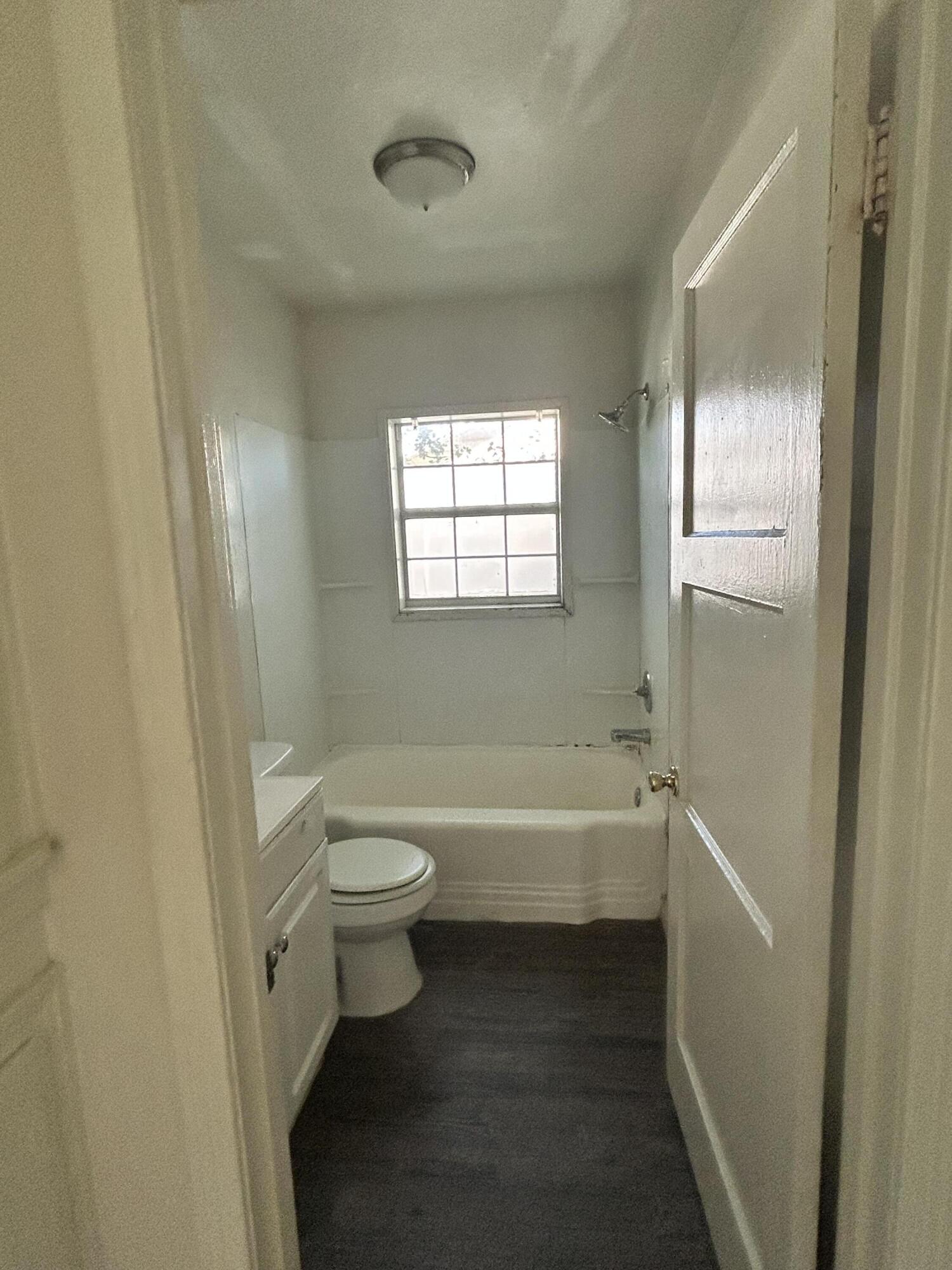 9 E 29th Street Property Photo 6