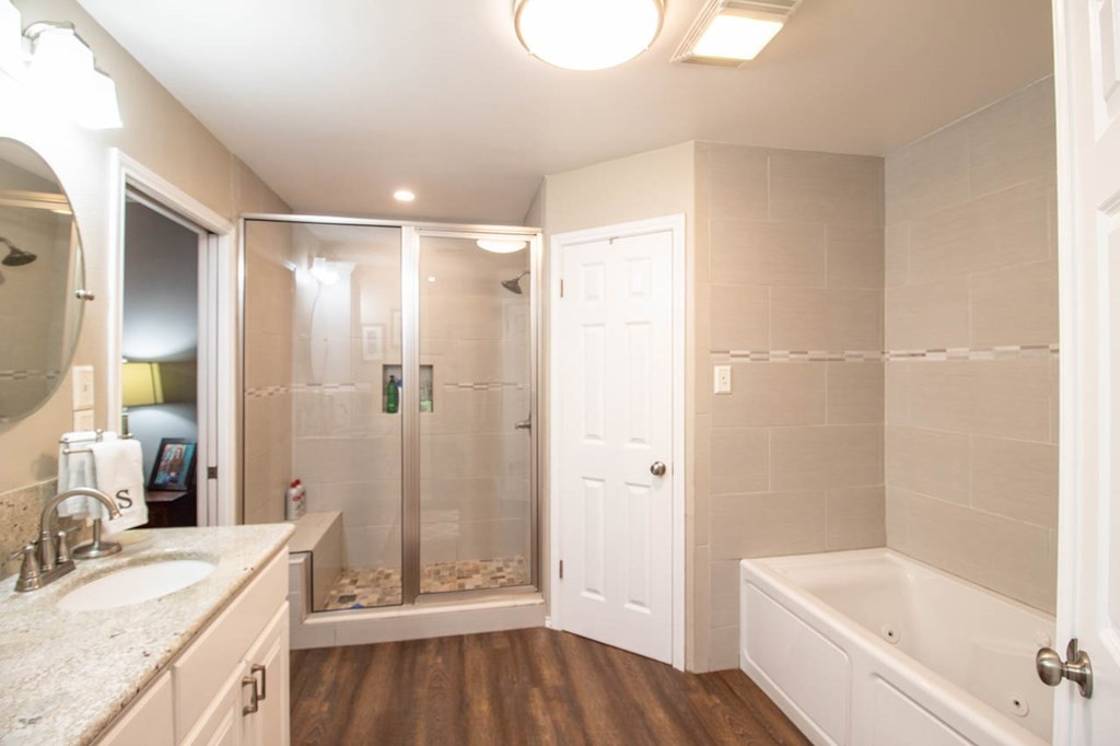 1215 Dorchester Drive Property Photo 17