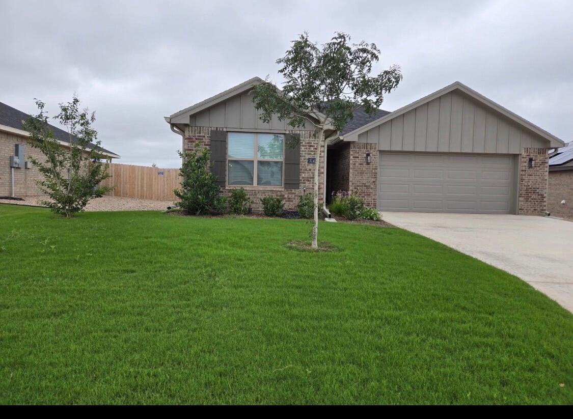 3142 Cedarhill Drive Property Photo 1