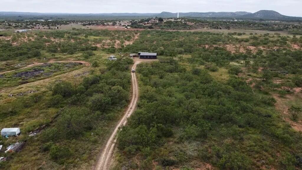 2826 E Landers Road Property Photo 2