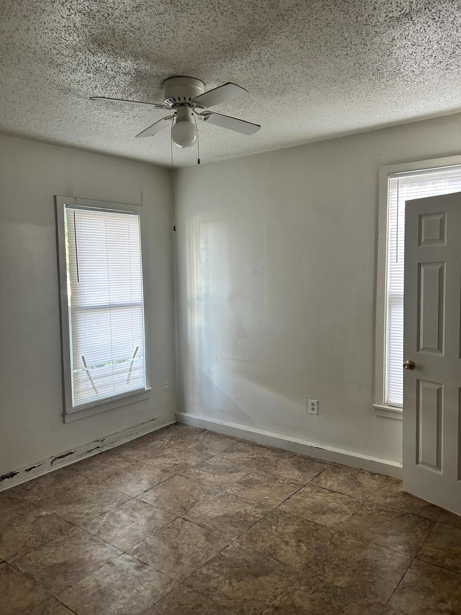 18 W 37th Street Property Photo 6