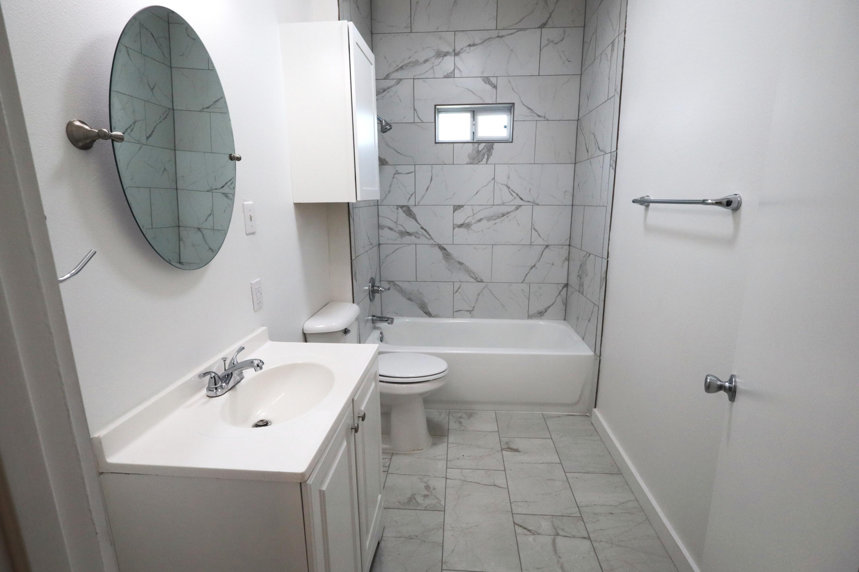 1710 Pecos Street Property Photo 8