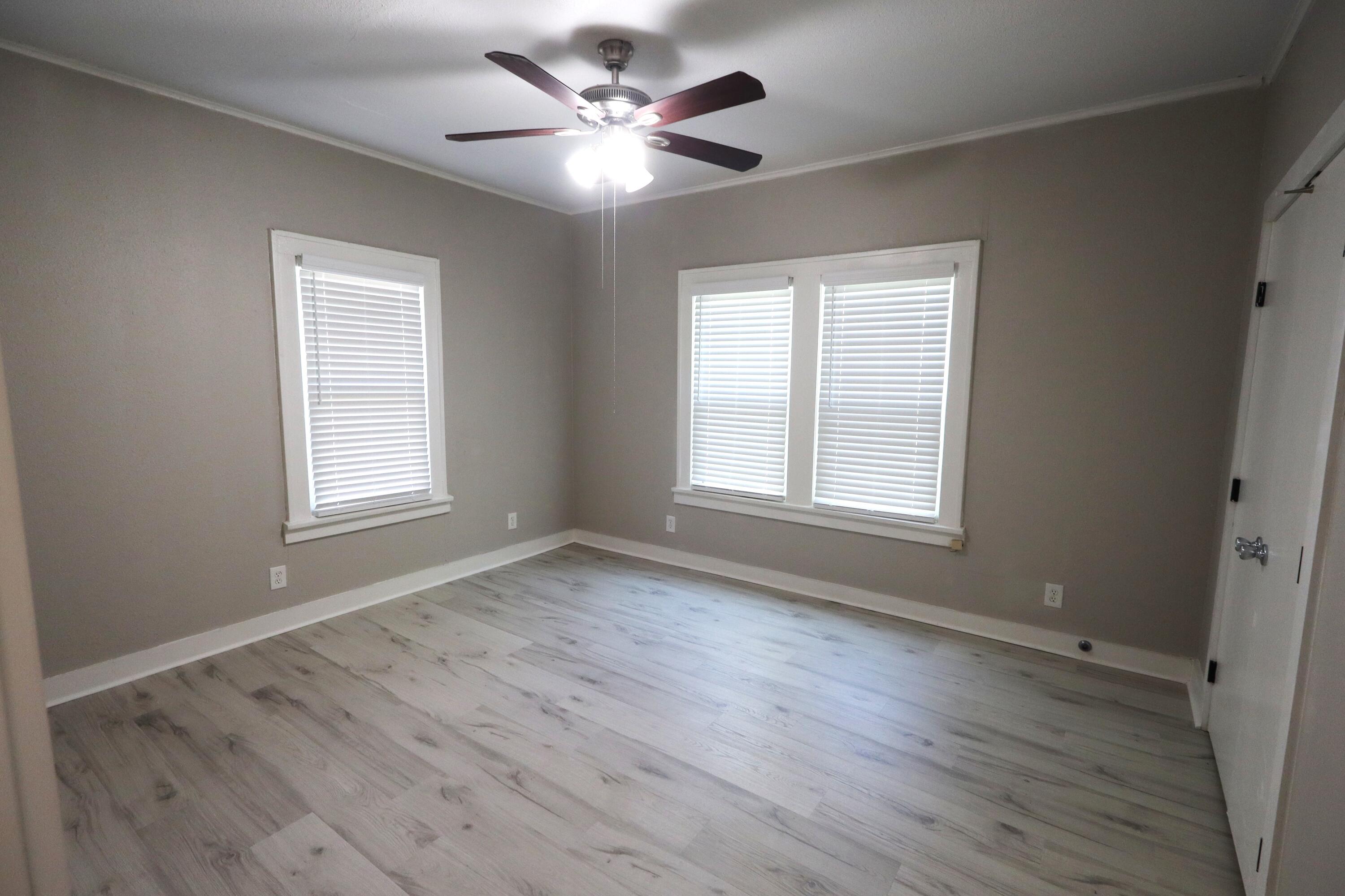 1710 Pecos Street Property Photo 10