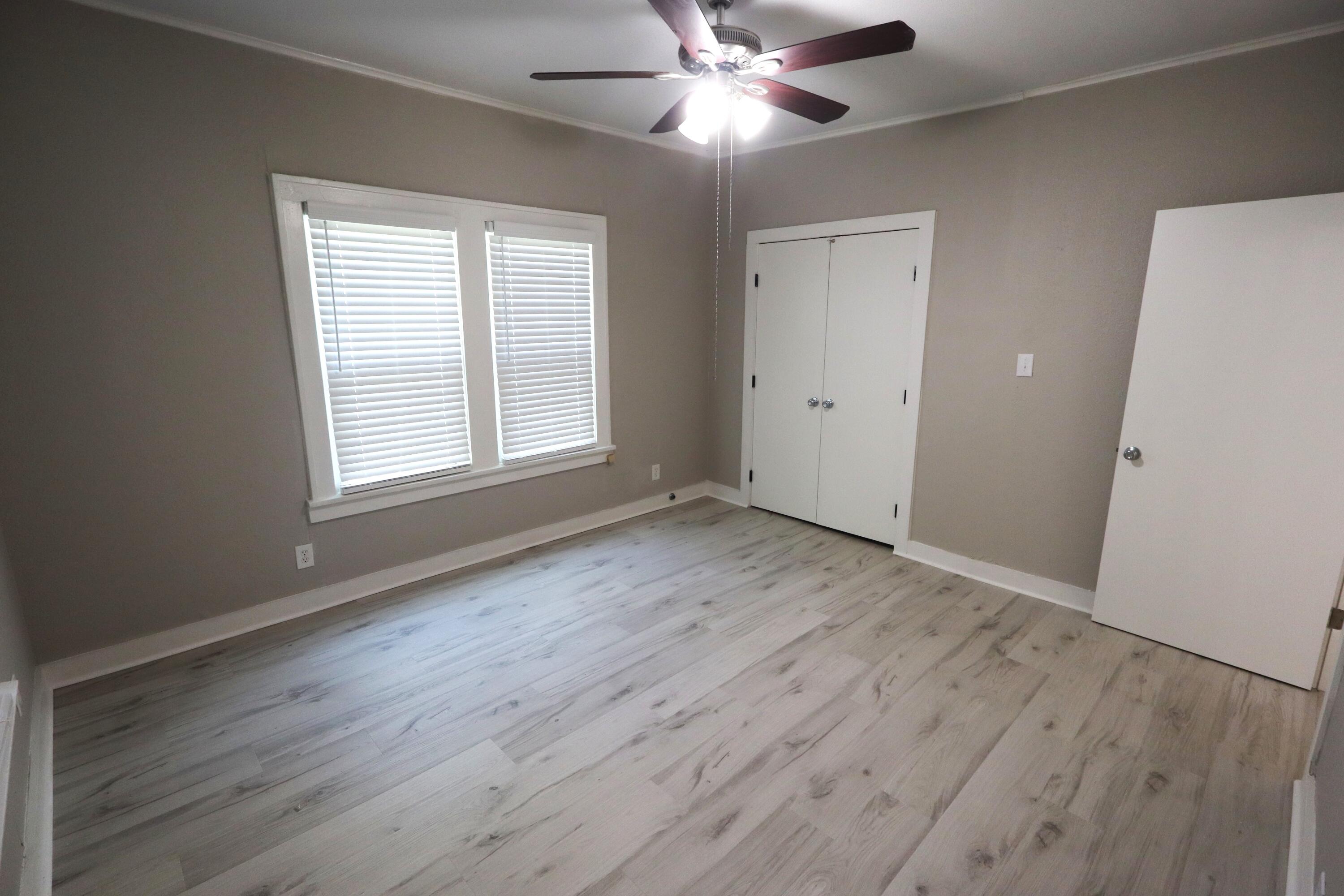 1710 Pecos Street Property Photo 11