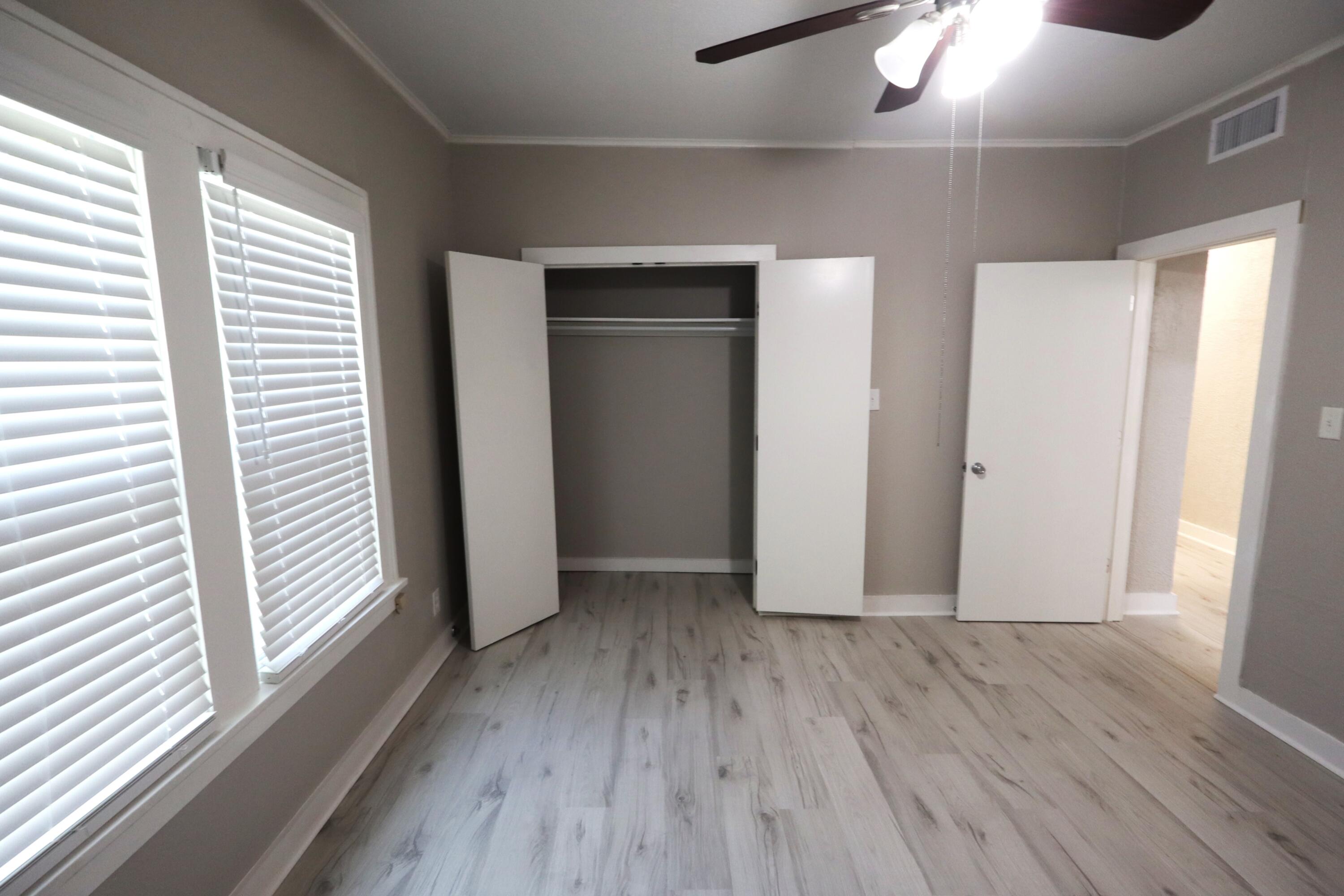 1710 Pecos Street Property Photo 12