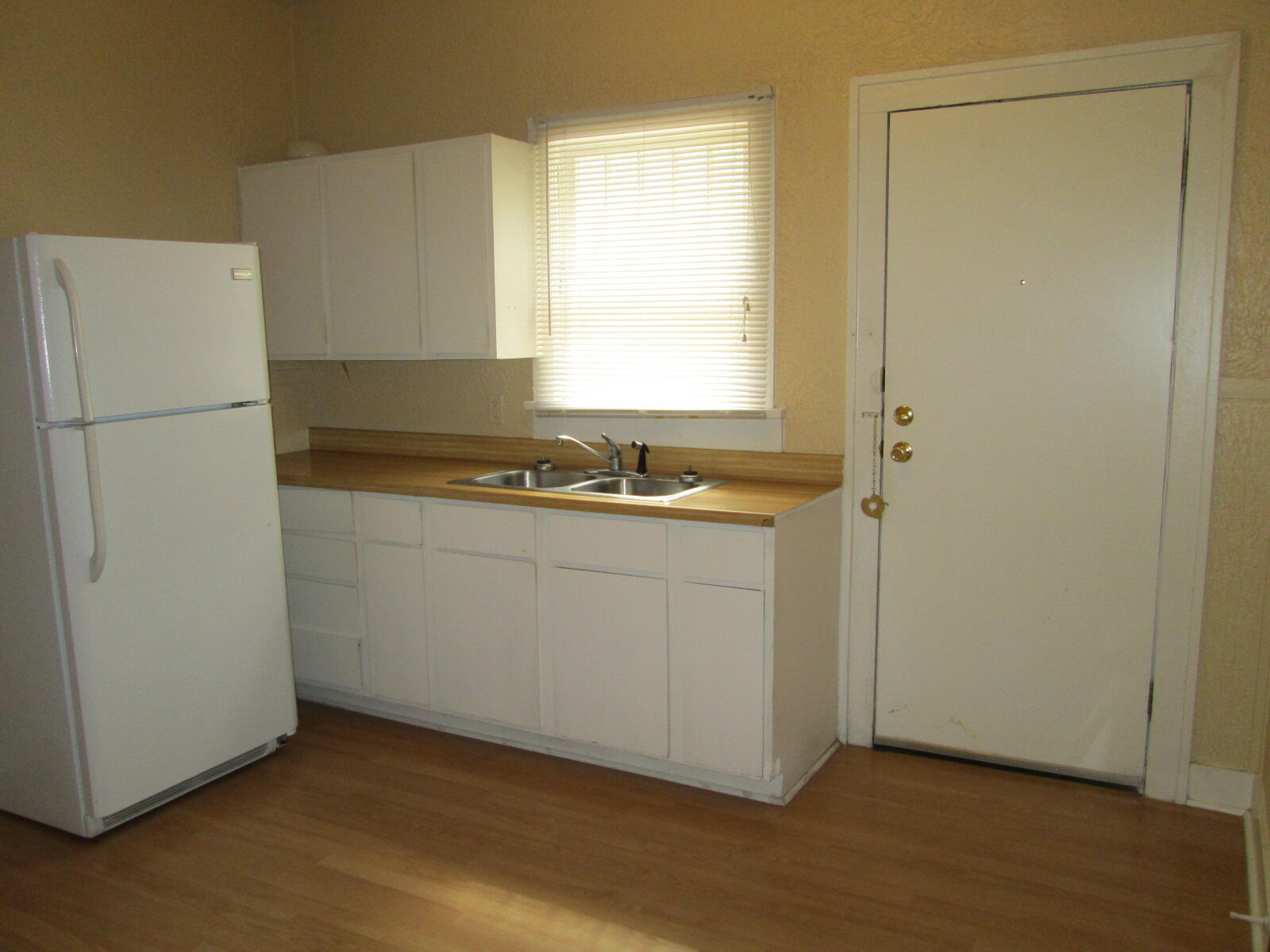 1710 Pecos Street Property Photo 23