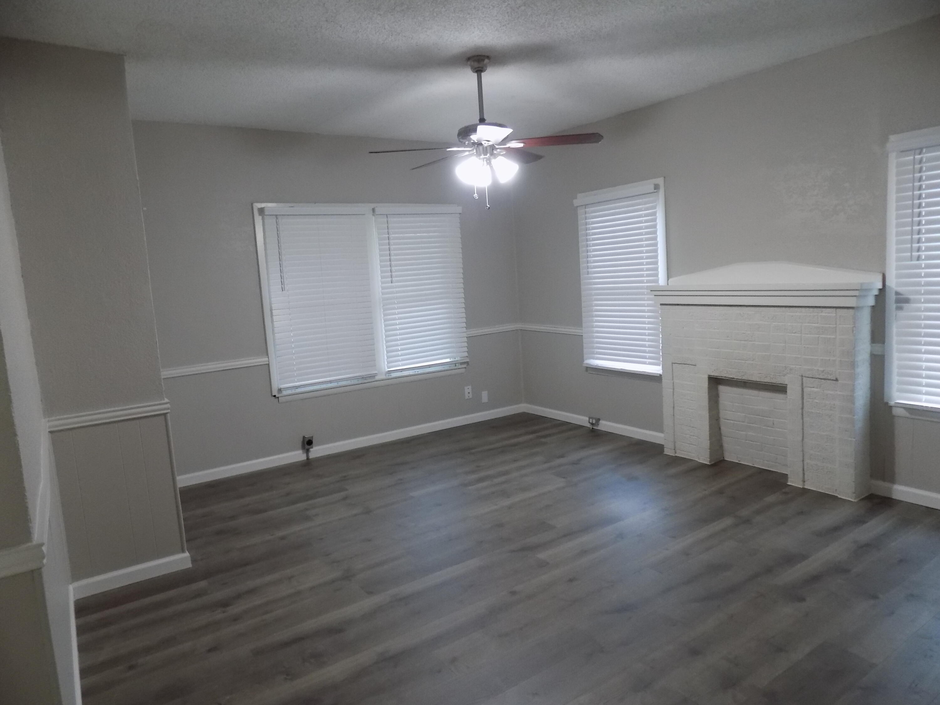 1722 Pecos Street Property Photo 14