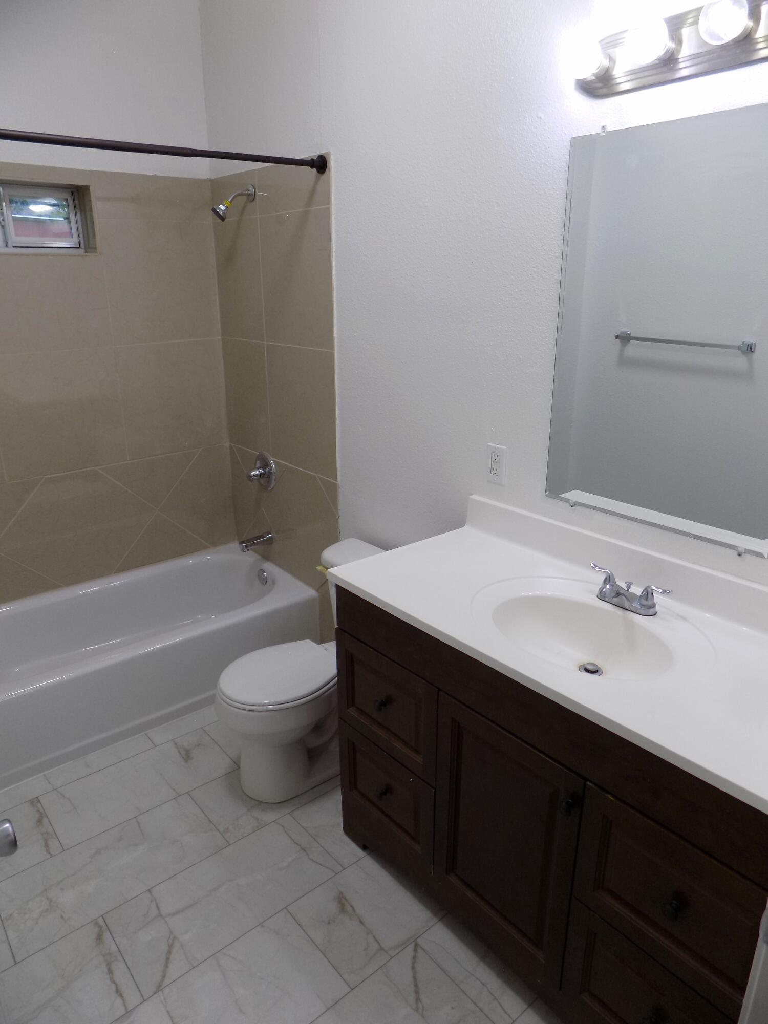 1722 Pecos Street Property Photo 19