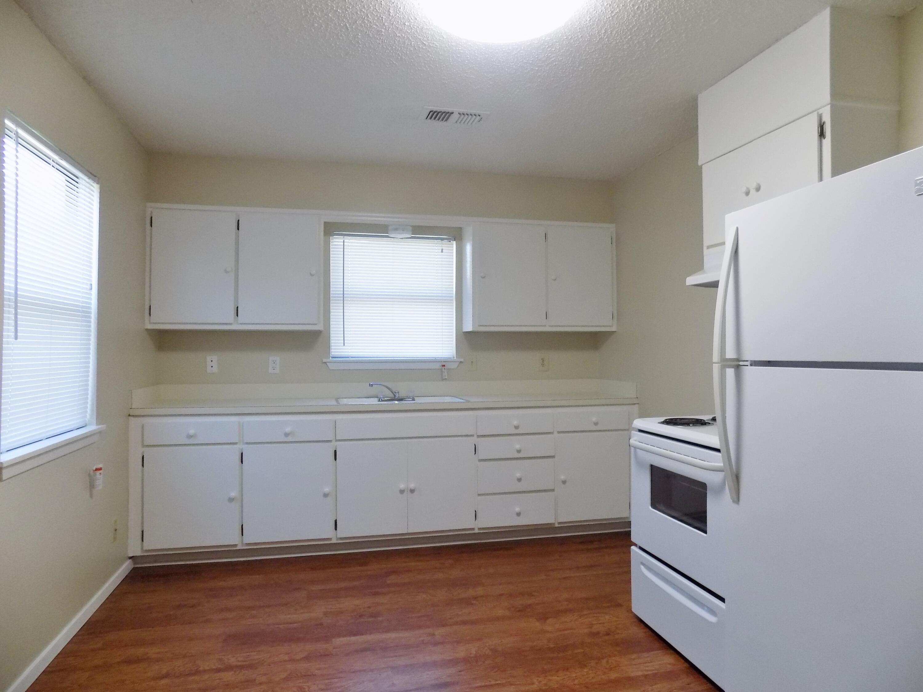 702 E Highland Boulevard Property Photo 13