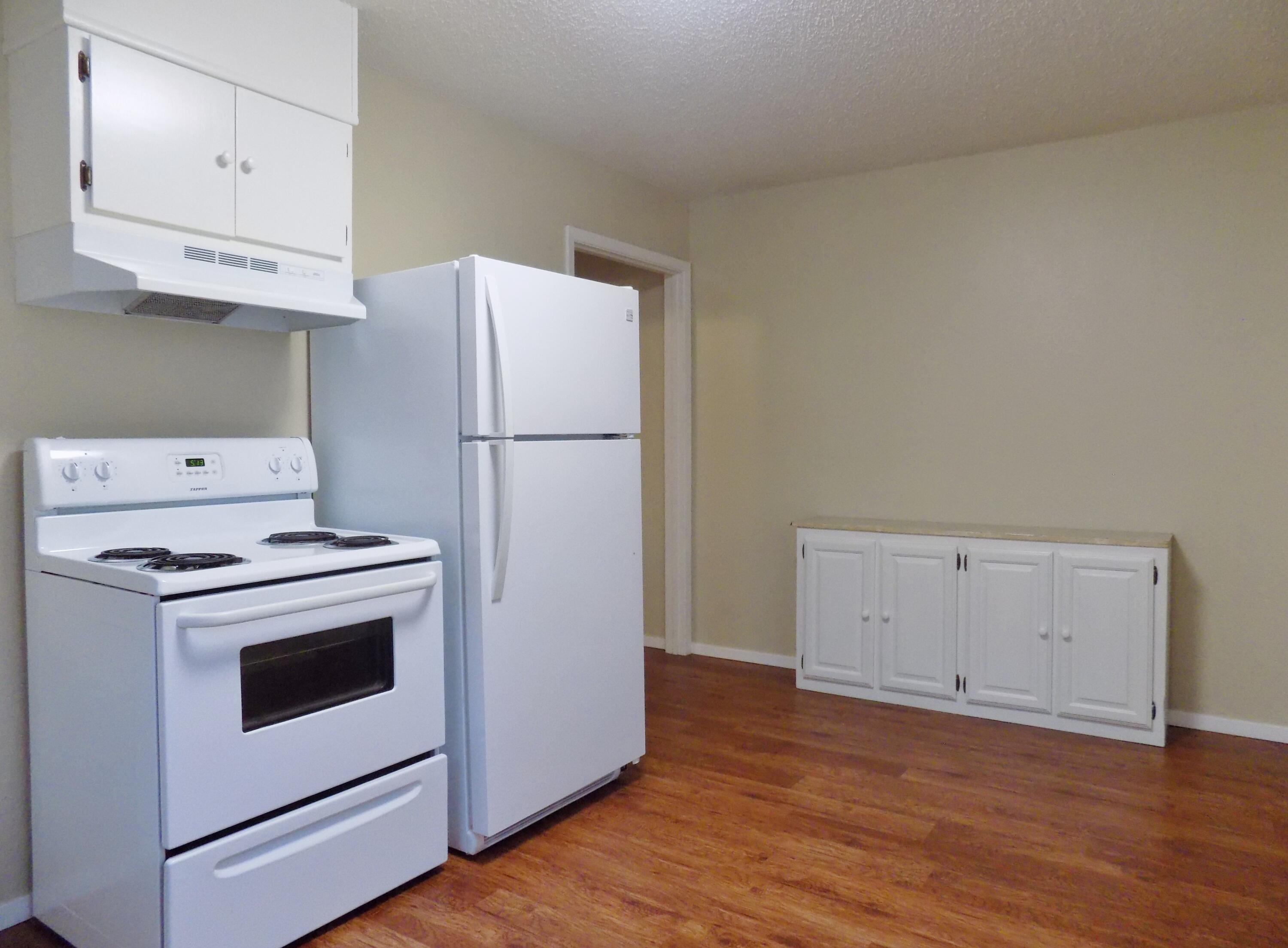702 E Highland Boulevard Property Photo 15