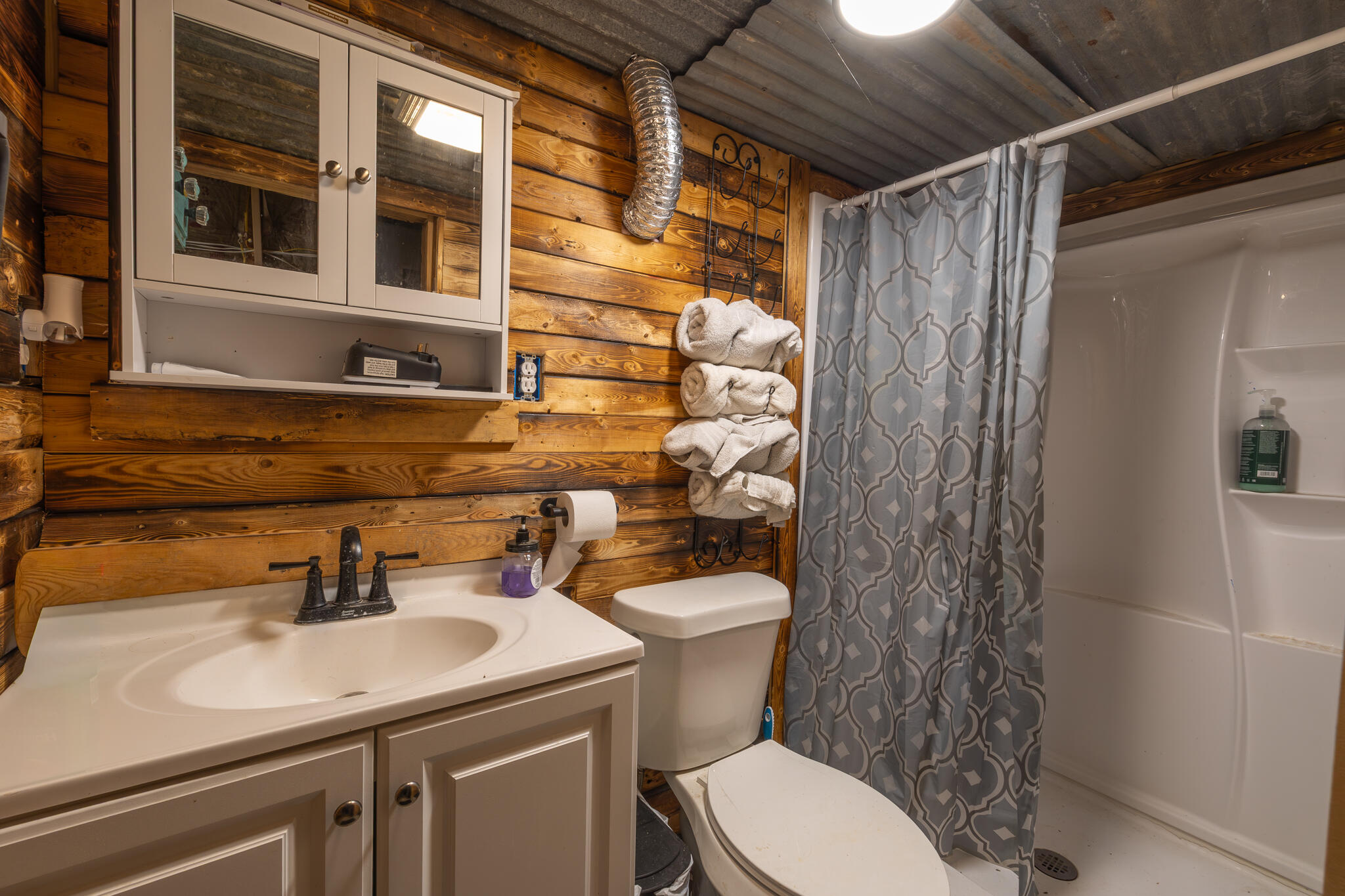 180 Milkweed Court Property Photo 10