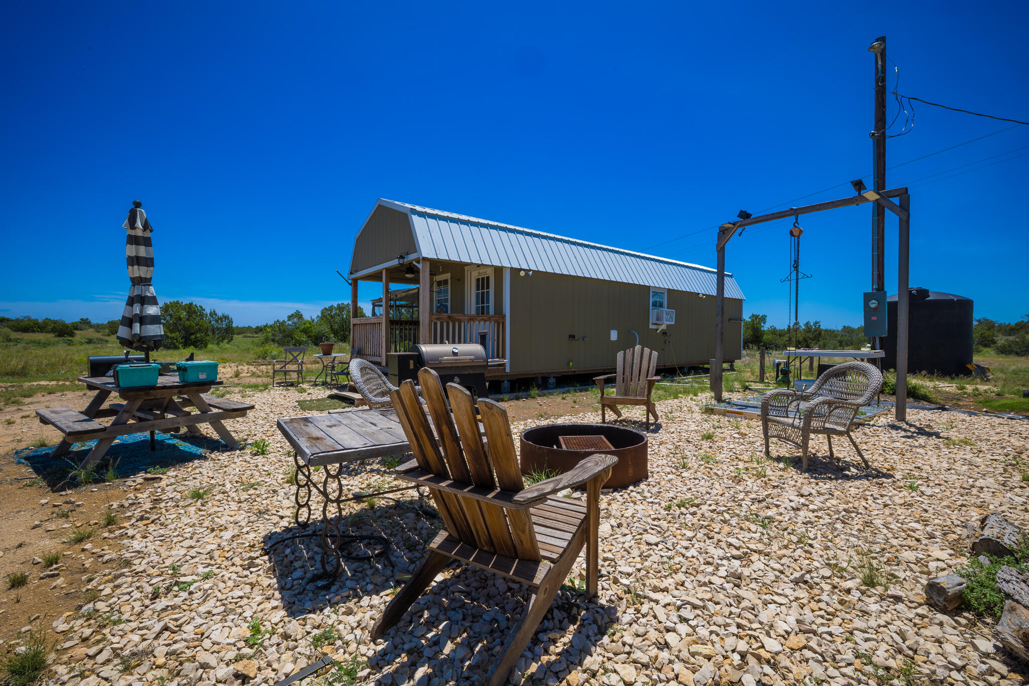 180 Milkweed Court Property Photo 11