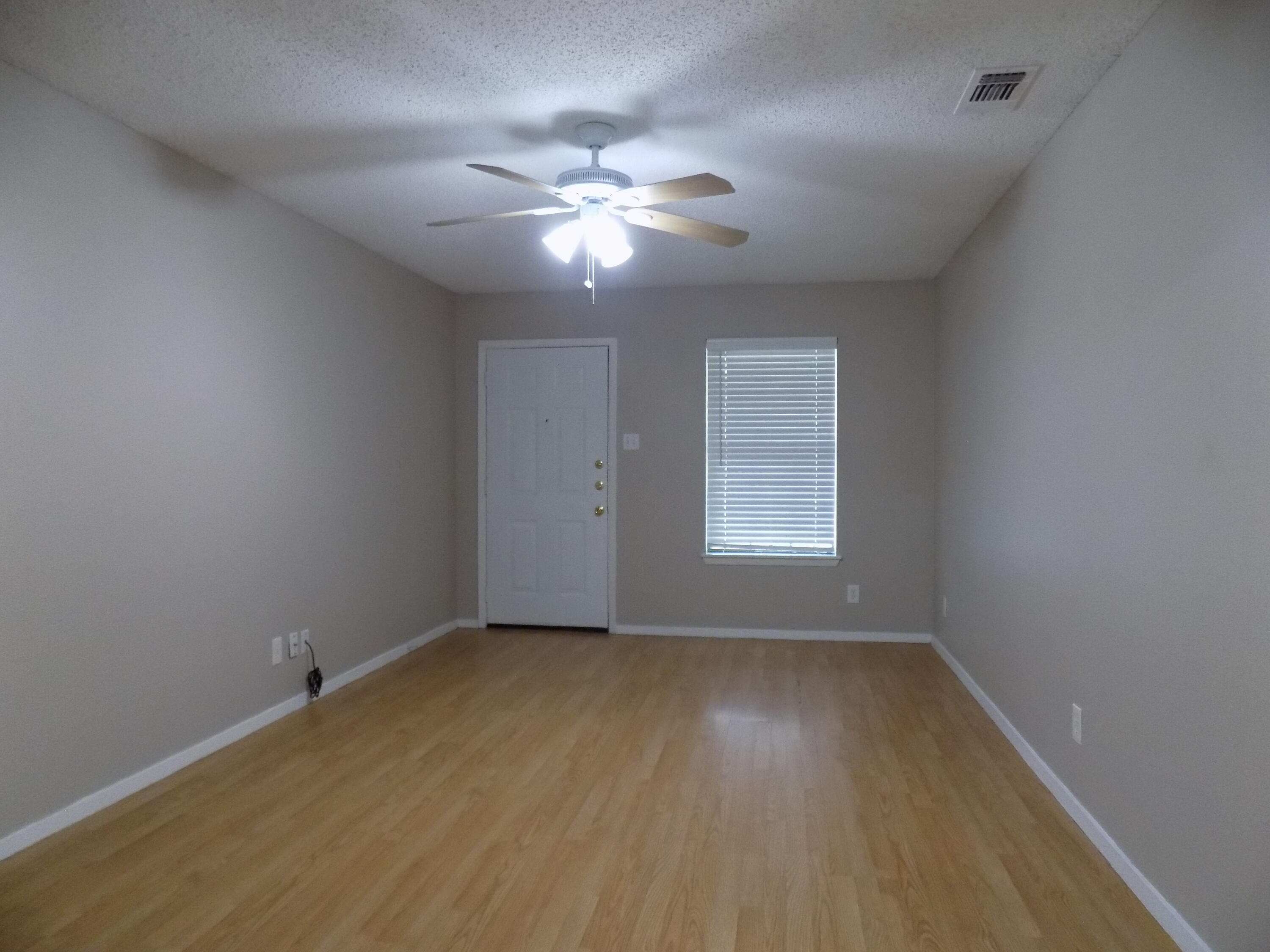 706 E Highland Boulevard Property Photo 13