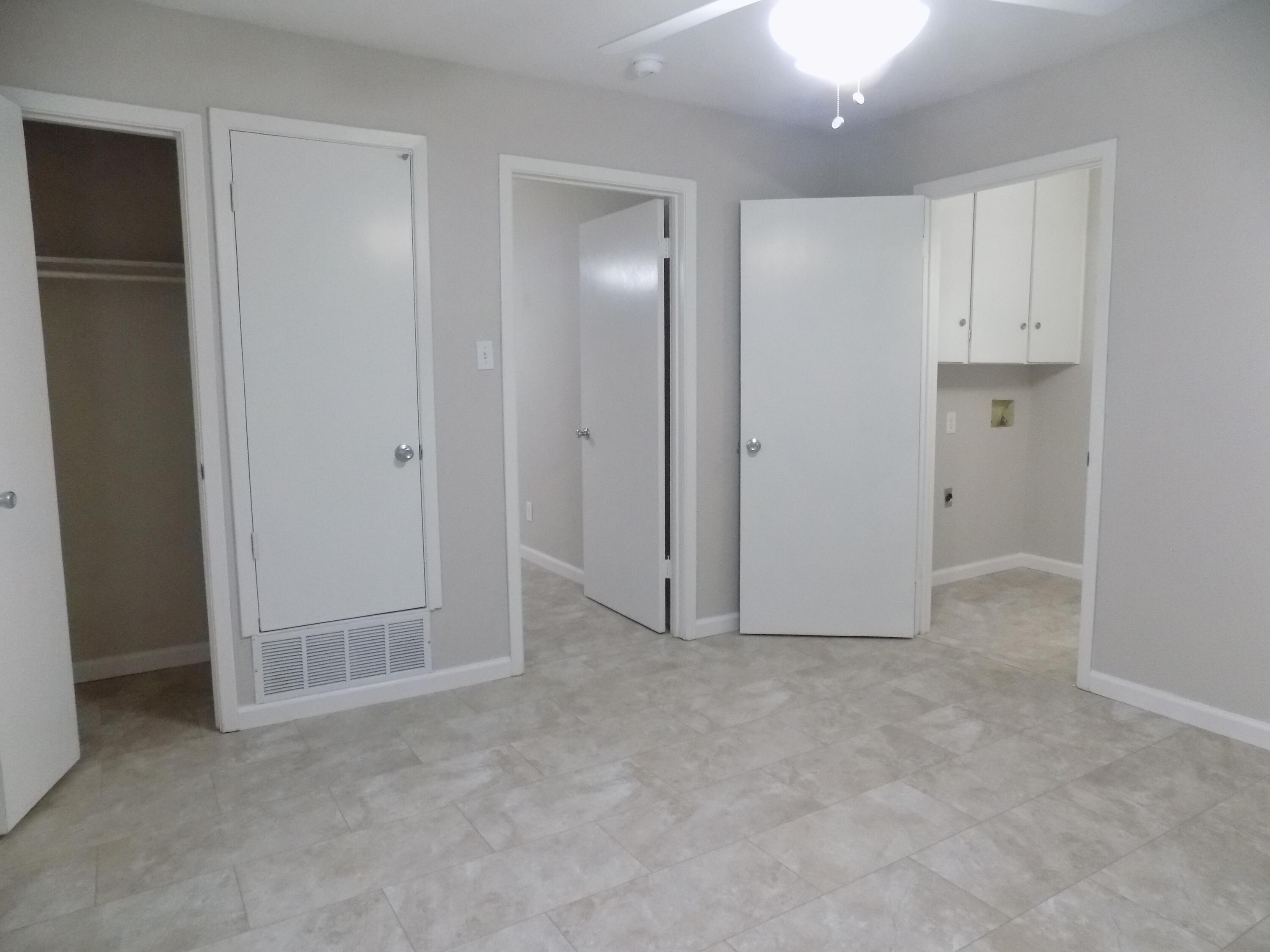 712 E Highland Boulevard Property Photo 27