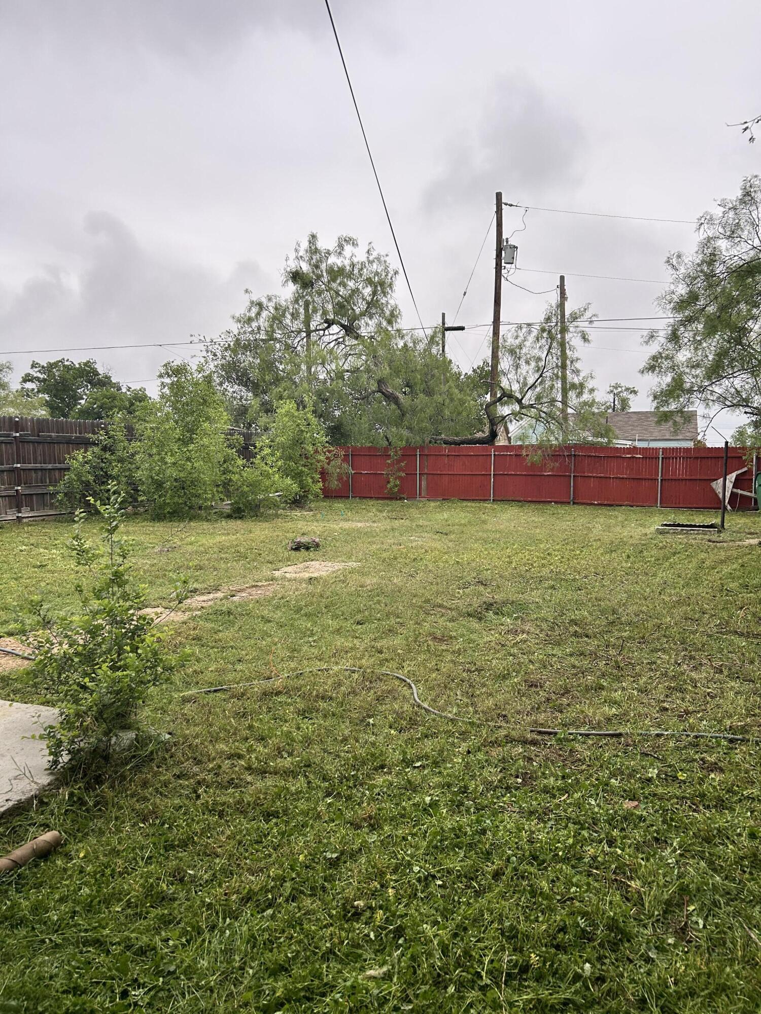 207 W 25th Street Property Photo 7