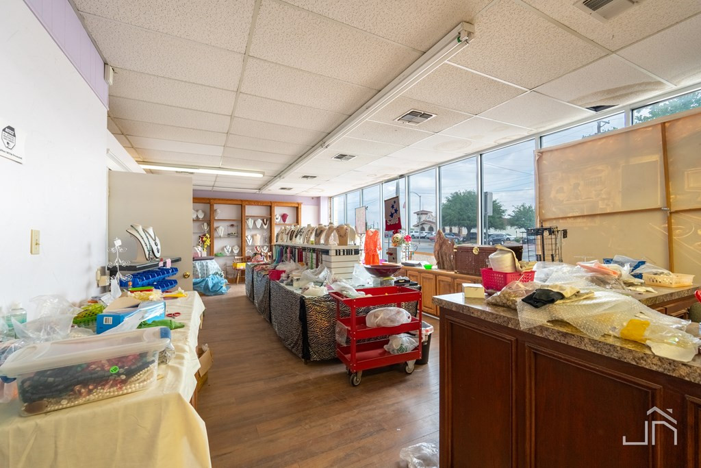 315 N Chadbourne Street Property Photo 6
