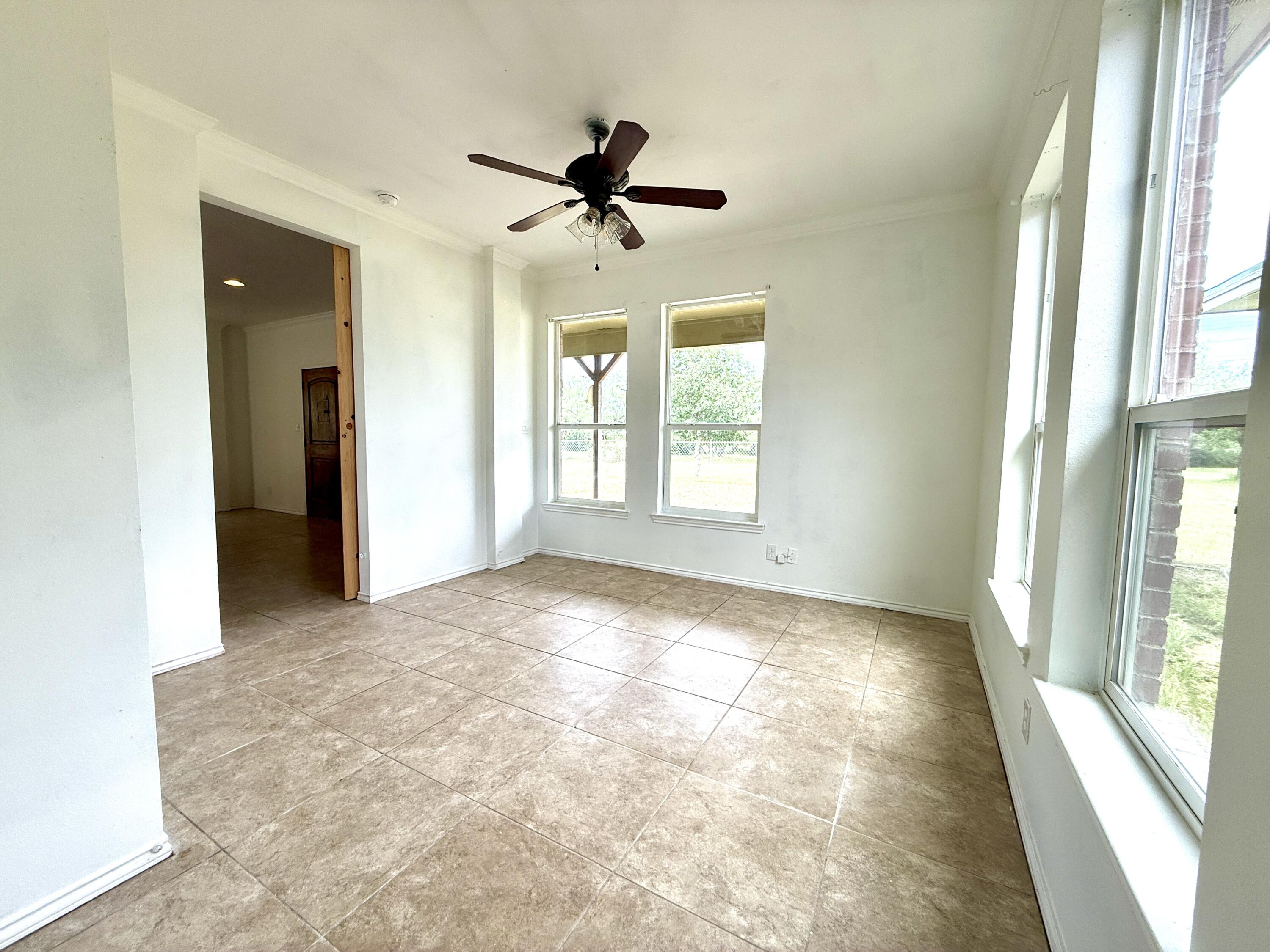 5953 State Highway 208 Property Photo 4