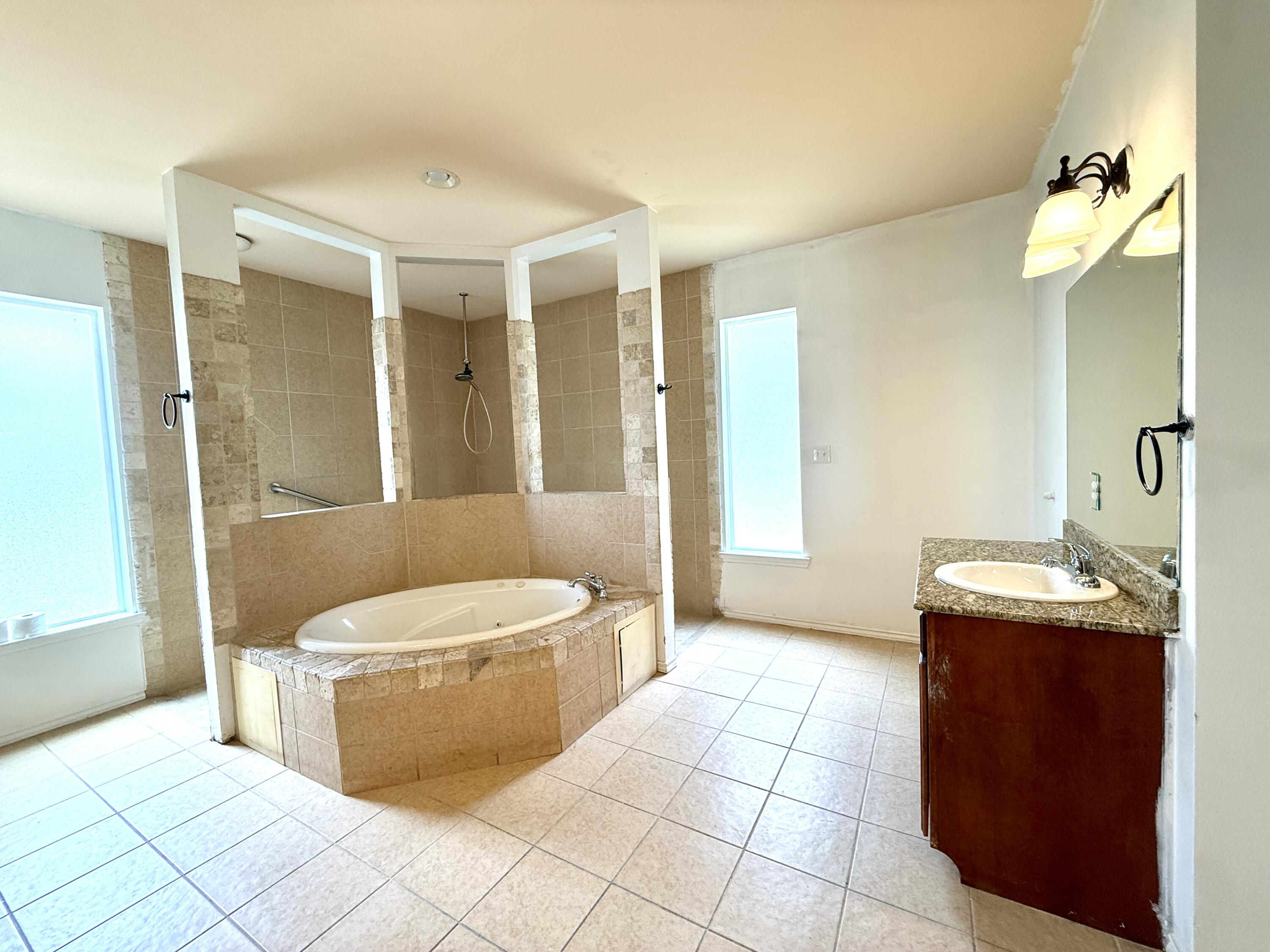 5953 State Highway 208 Property Photo 9