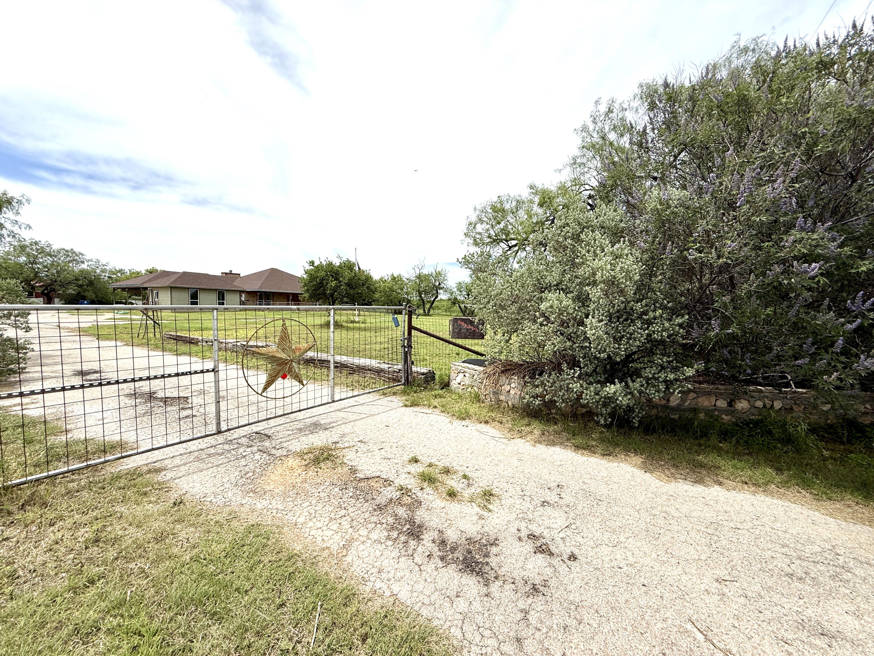 5953 State Highway 208 Property Photo 16