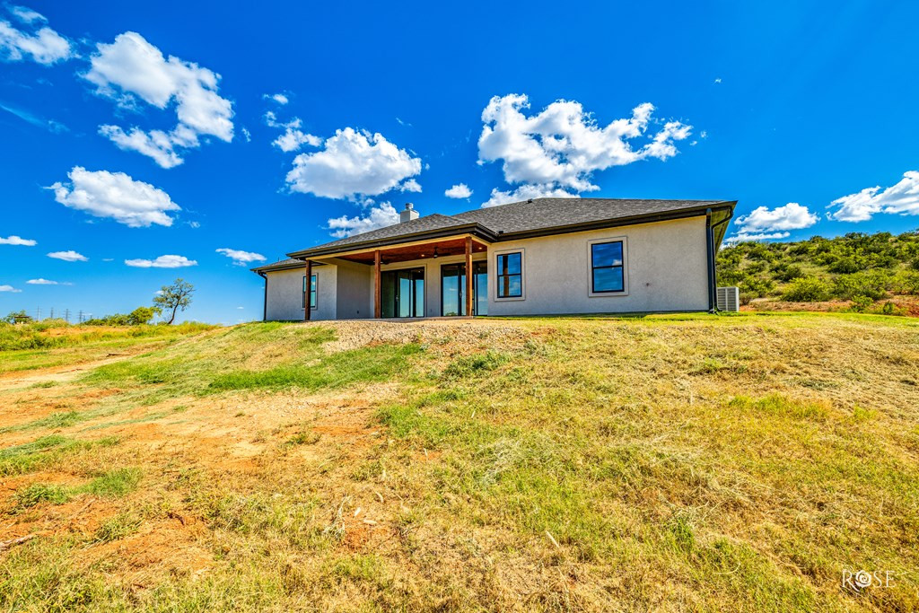 2301 Hillside Drive Property Photo 40