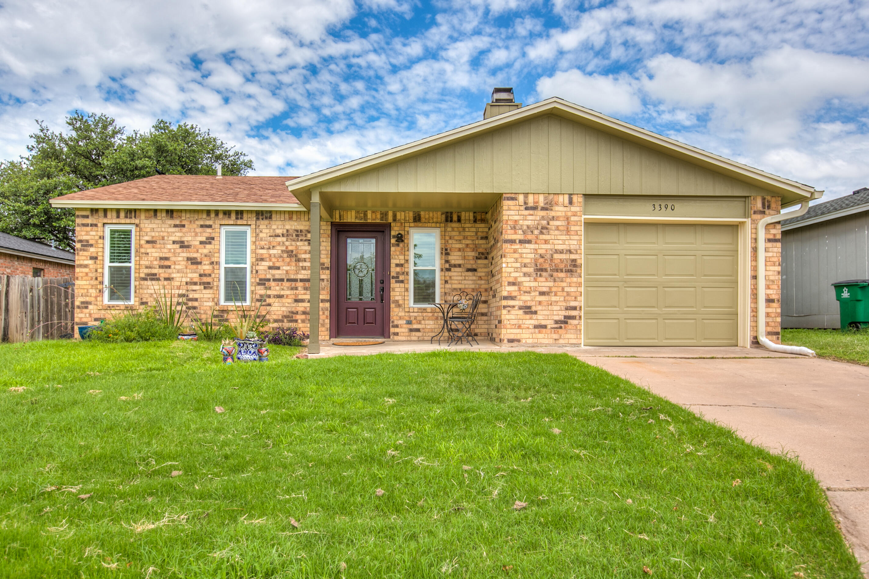 3390 Ridgemar Drive Property Photo 1